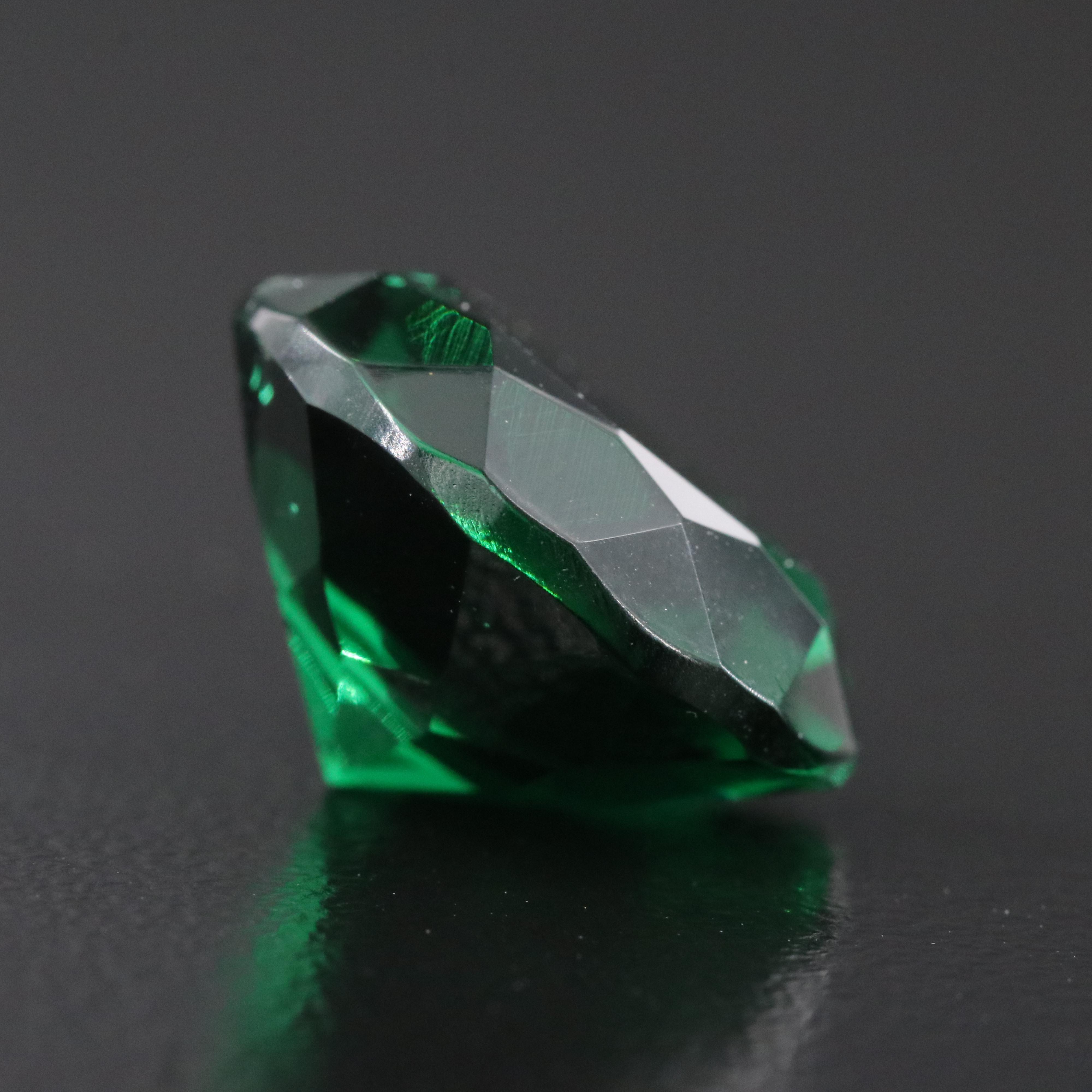 Loose 9.31 CT Glass
