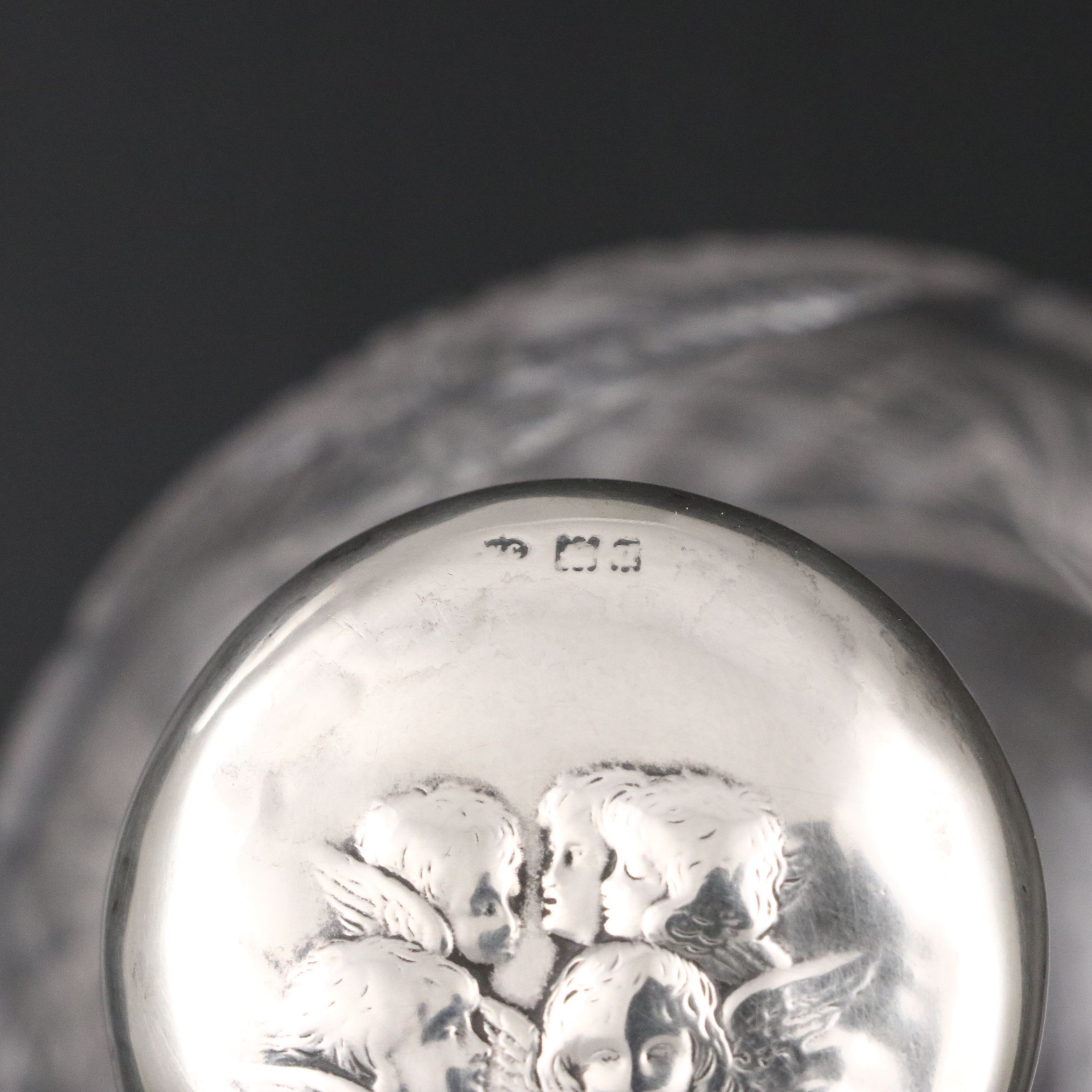 English William Comyns Sterling Silver and Cut Glass Scent Bottle, 1908