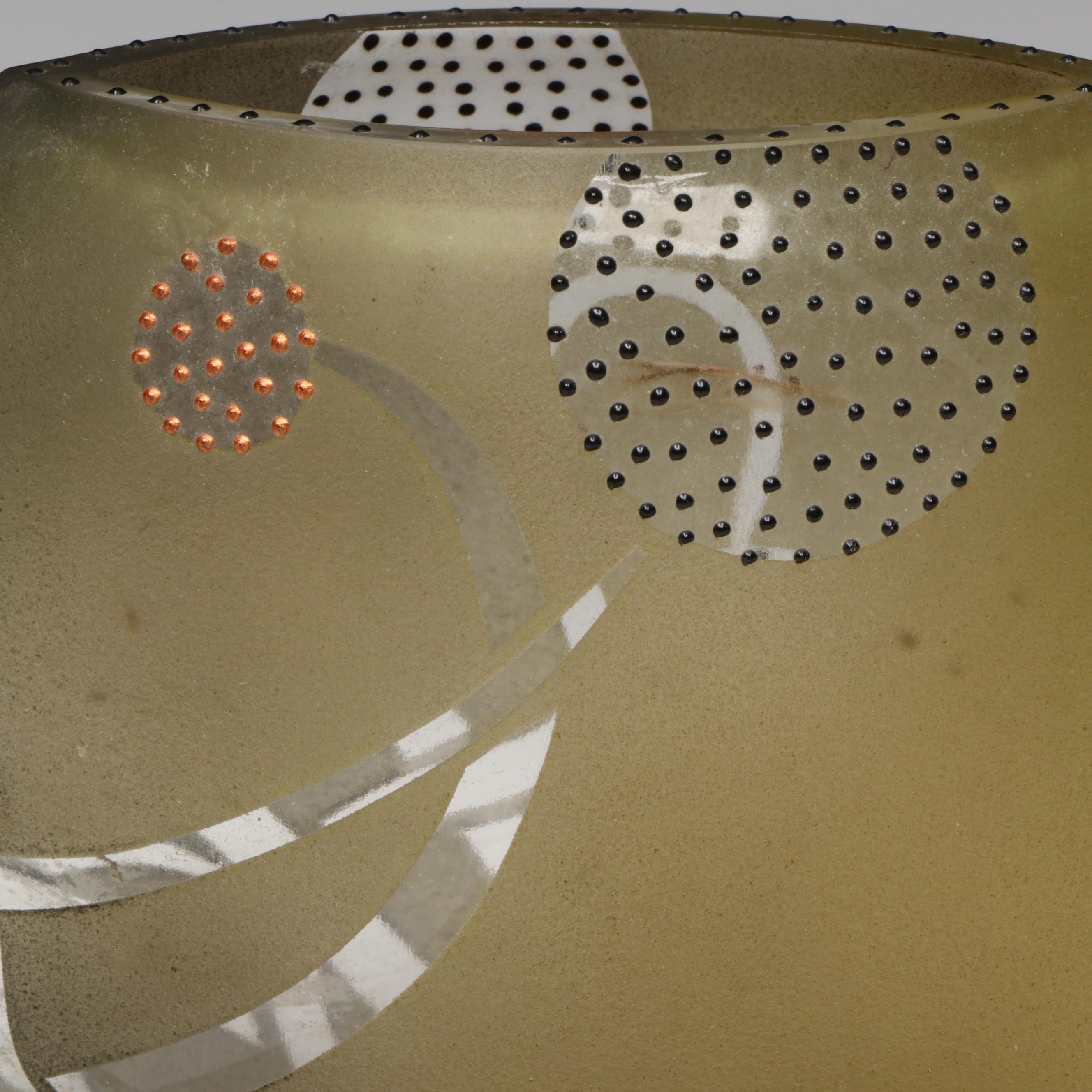 Etched Art Glass Disc Vase in the Style of Mary Melinda Wellsandt