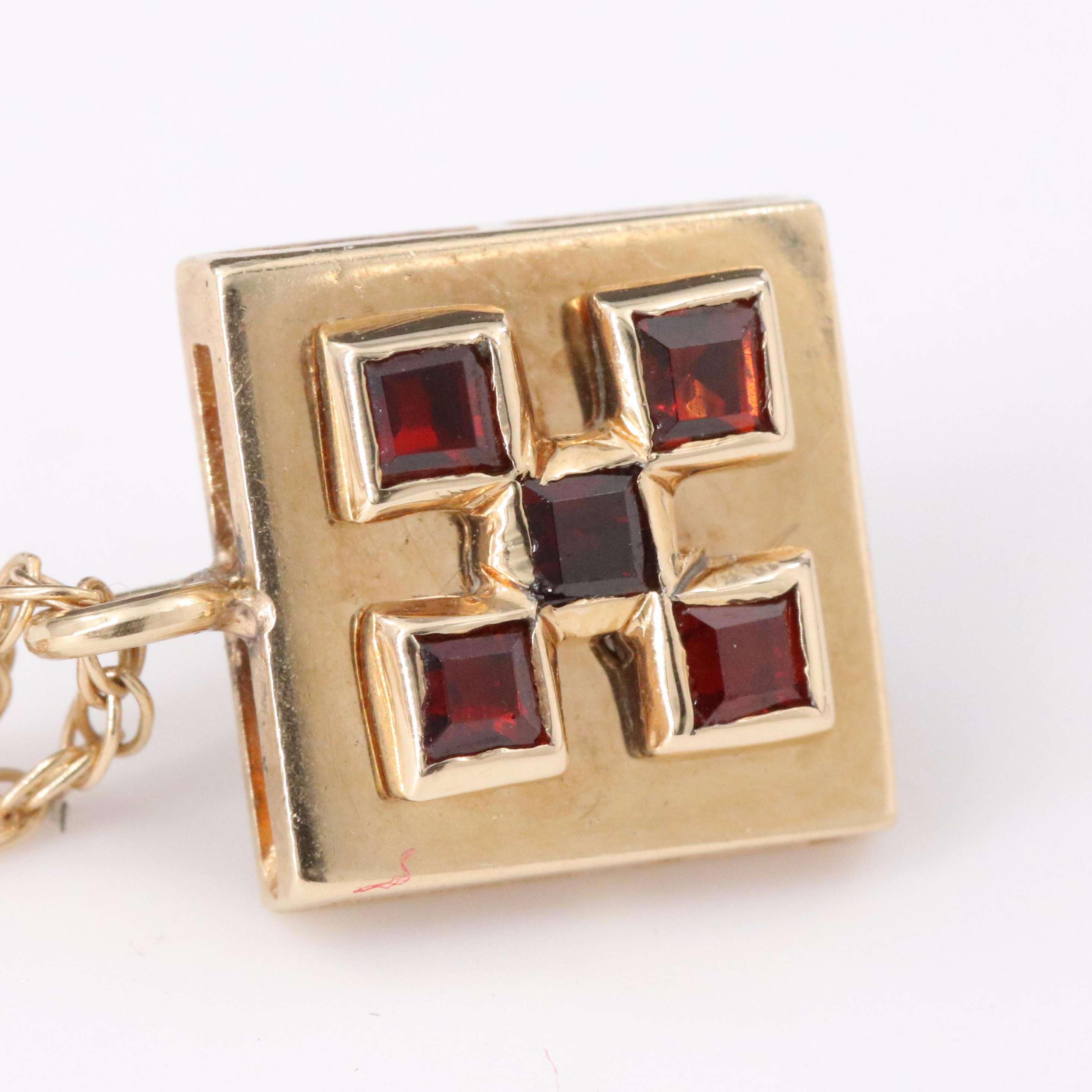 14K Garnet Pendant Necklace