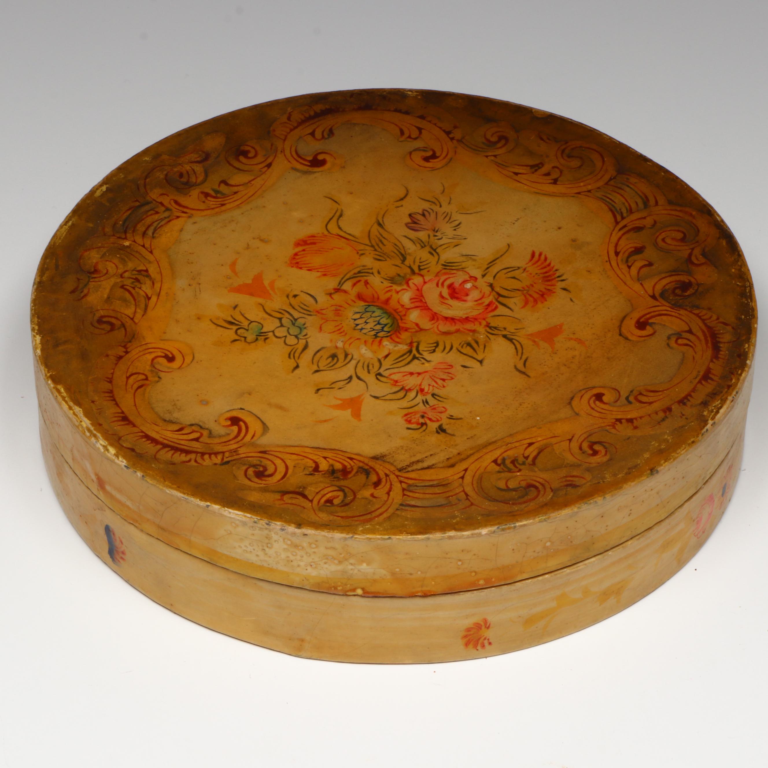 Vintage Japanese Porcelain Divided Dish in Lacquerware Box