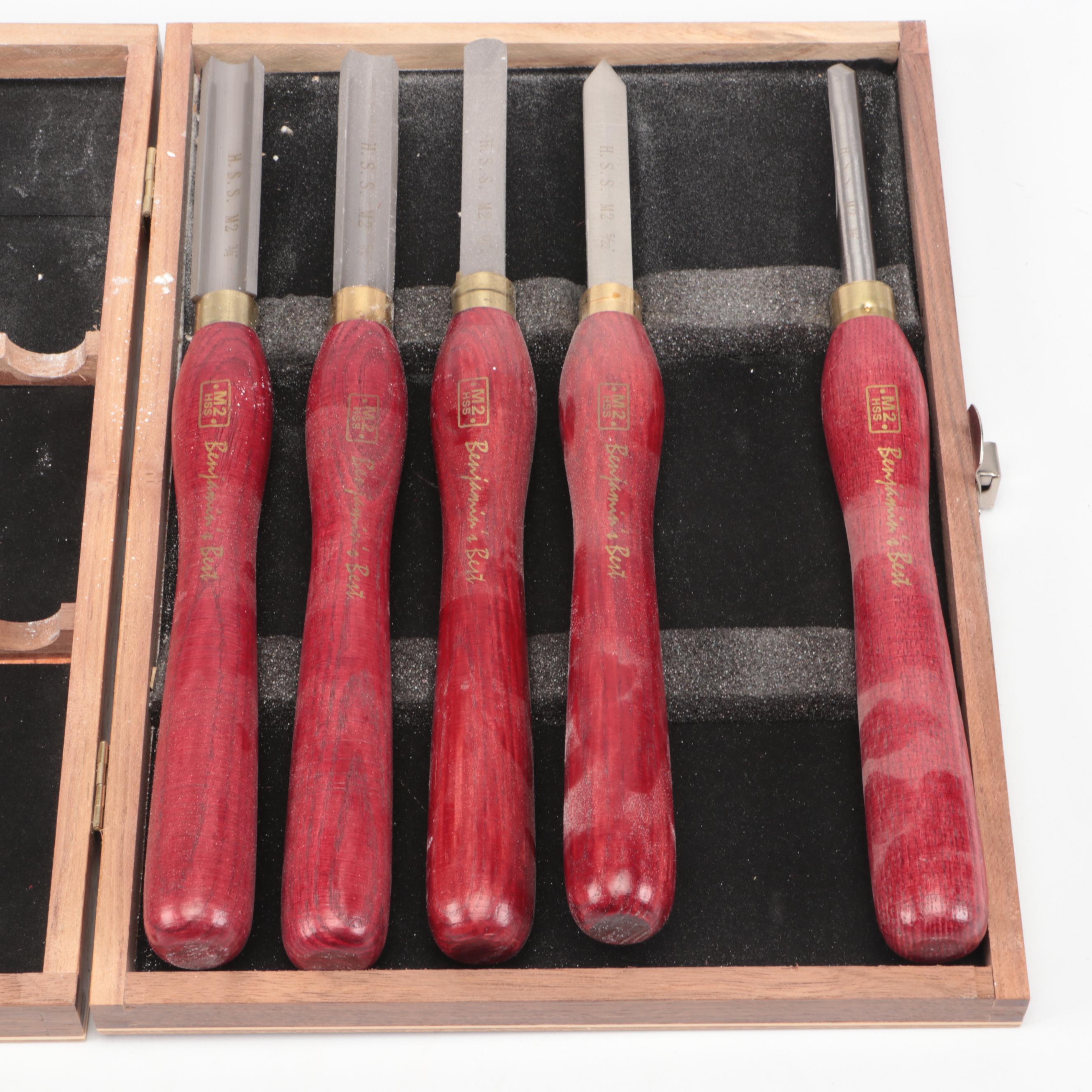 Walnut Hollow and Weller Electric Engravers with More Carving Tools