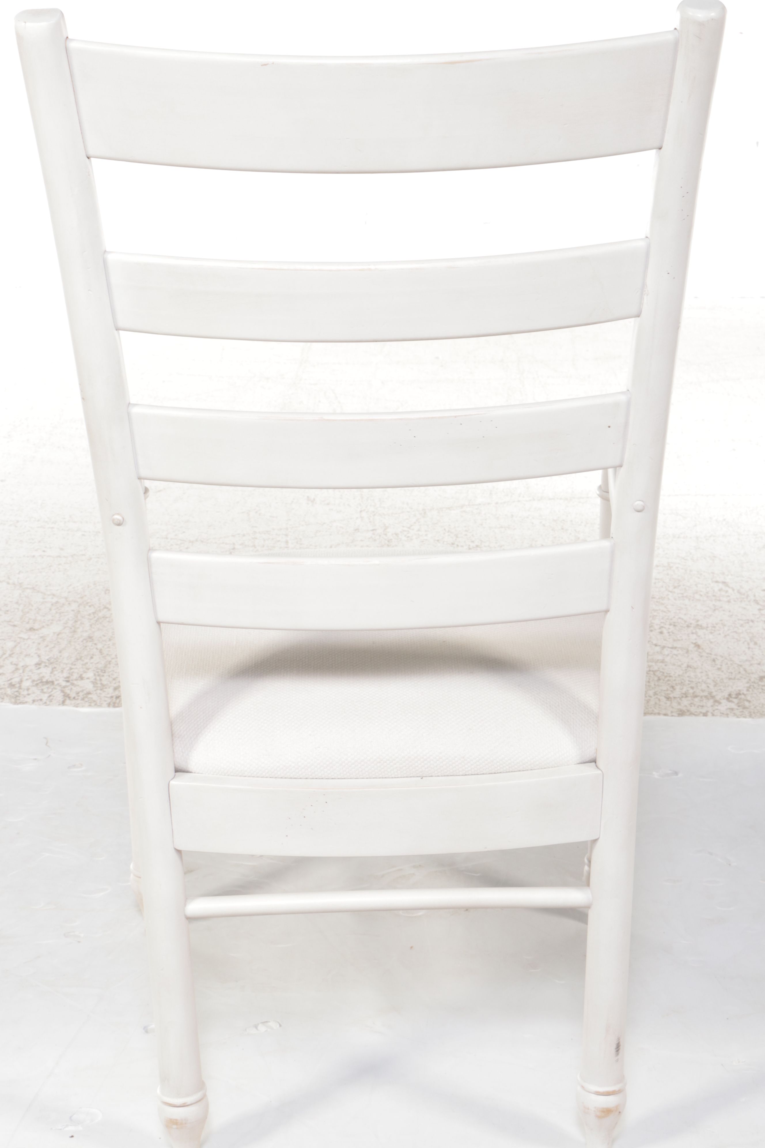 Pair of American Drew White-Painted Wood Ladder-Back Armchairs