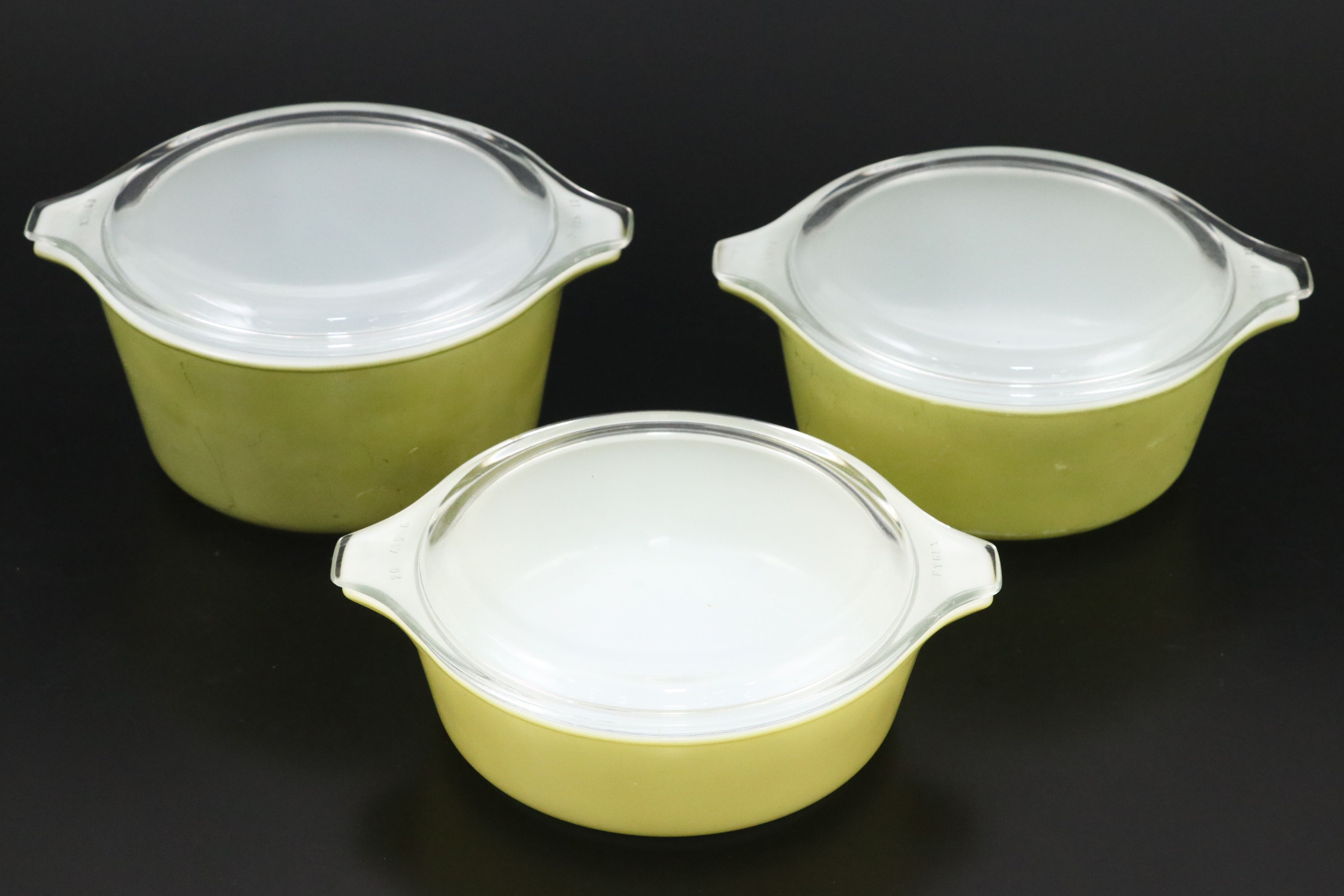 Pyrex "Butterprint" and "Snowflake" Mixing Bowls with Other Casserole Dishes
