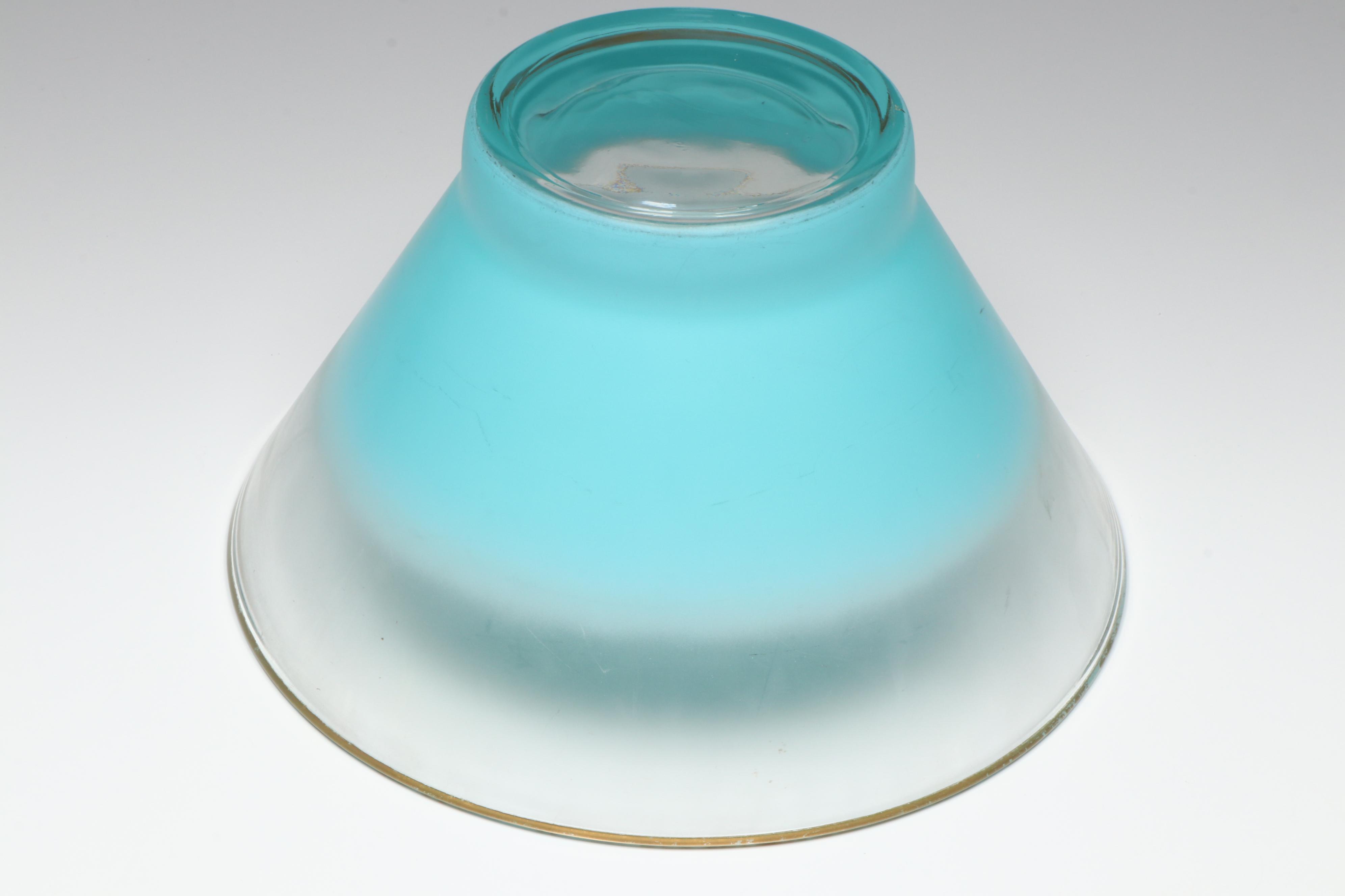 West Virginia Glass Blendo Salad Bowls and Serving Bowl, Mid to Late 20th C.