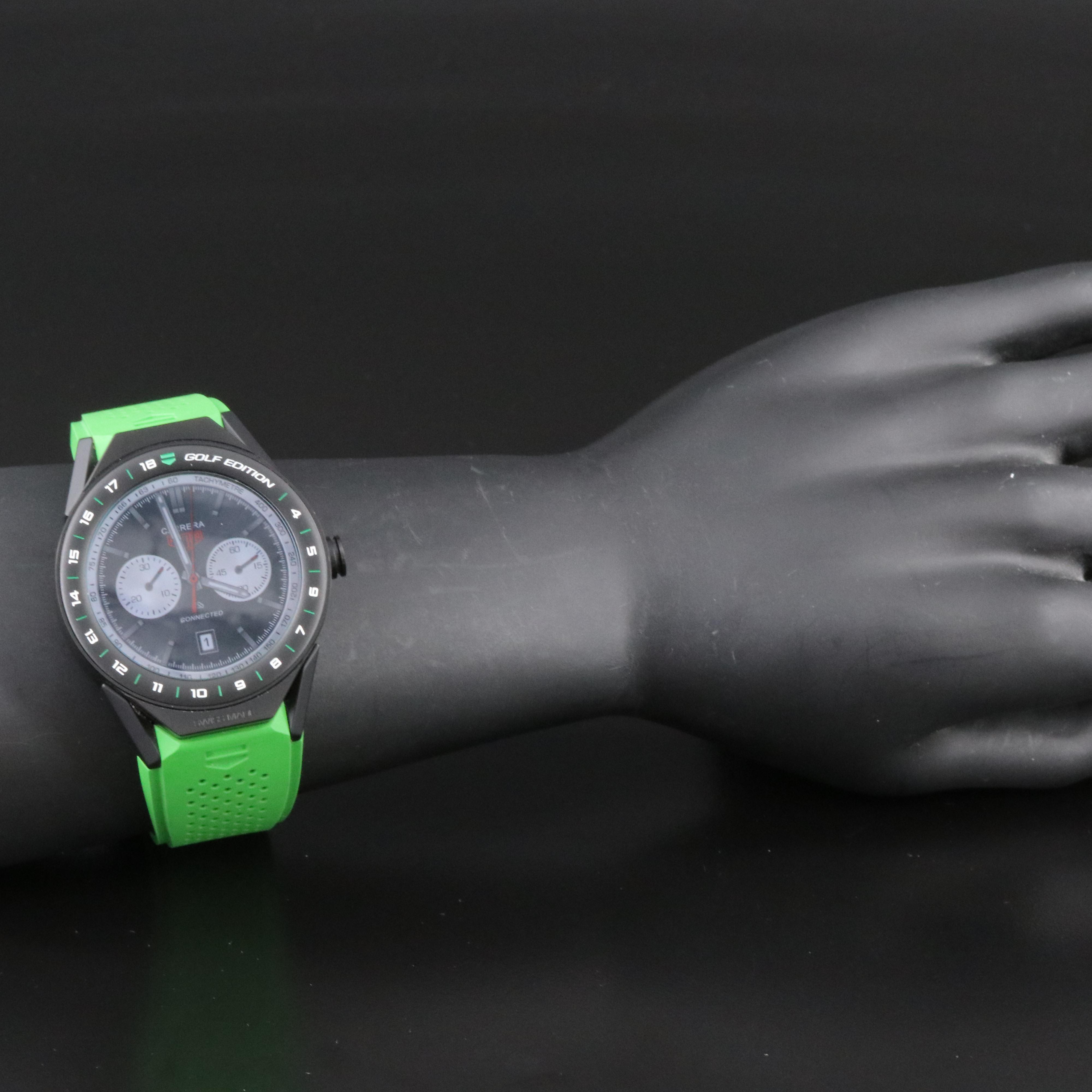 TAG Heuer Connected Modular 45 Golf Edition Titanium Watch