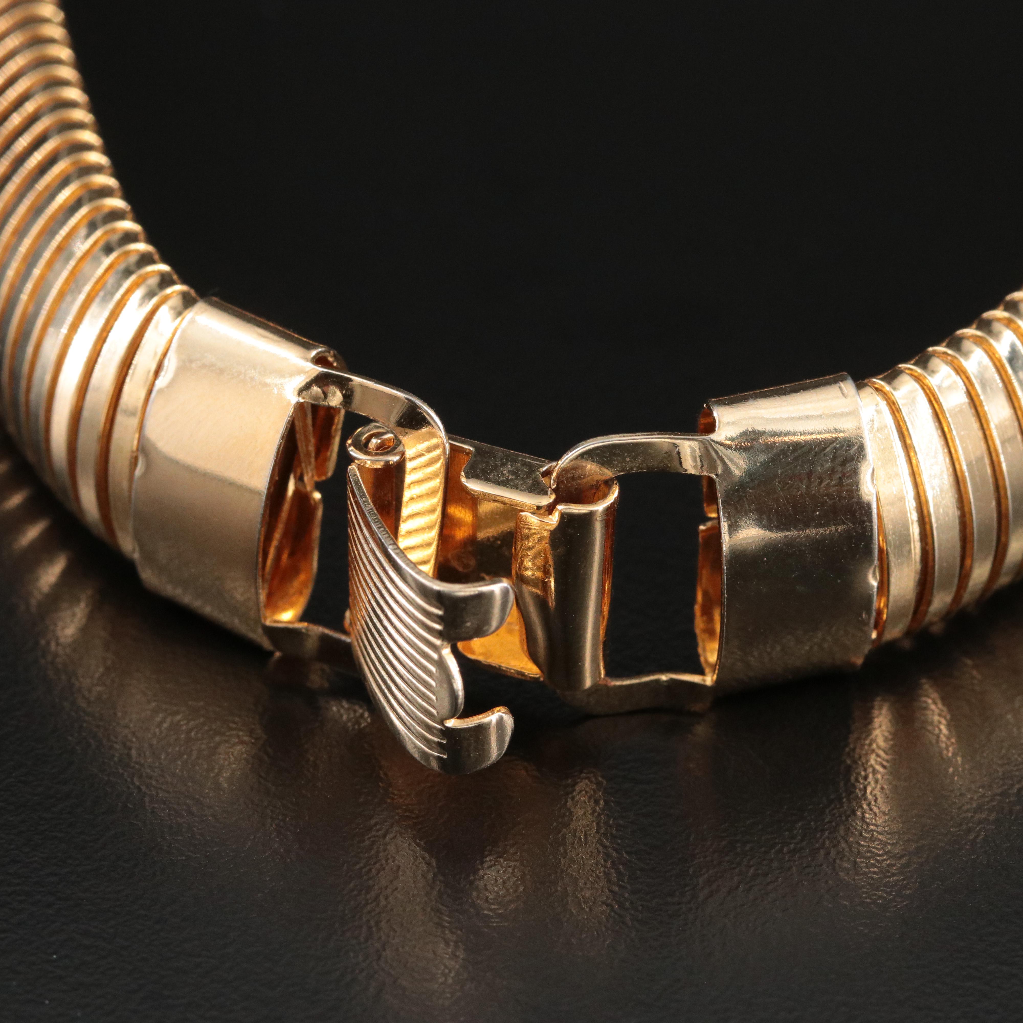 Vintage Lion Head Turbogas Necklace