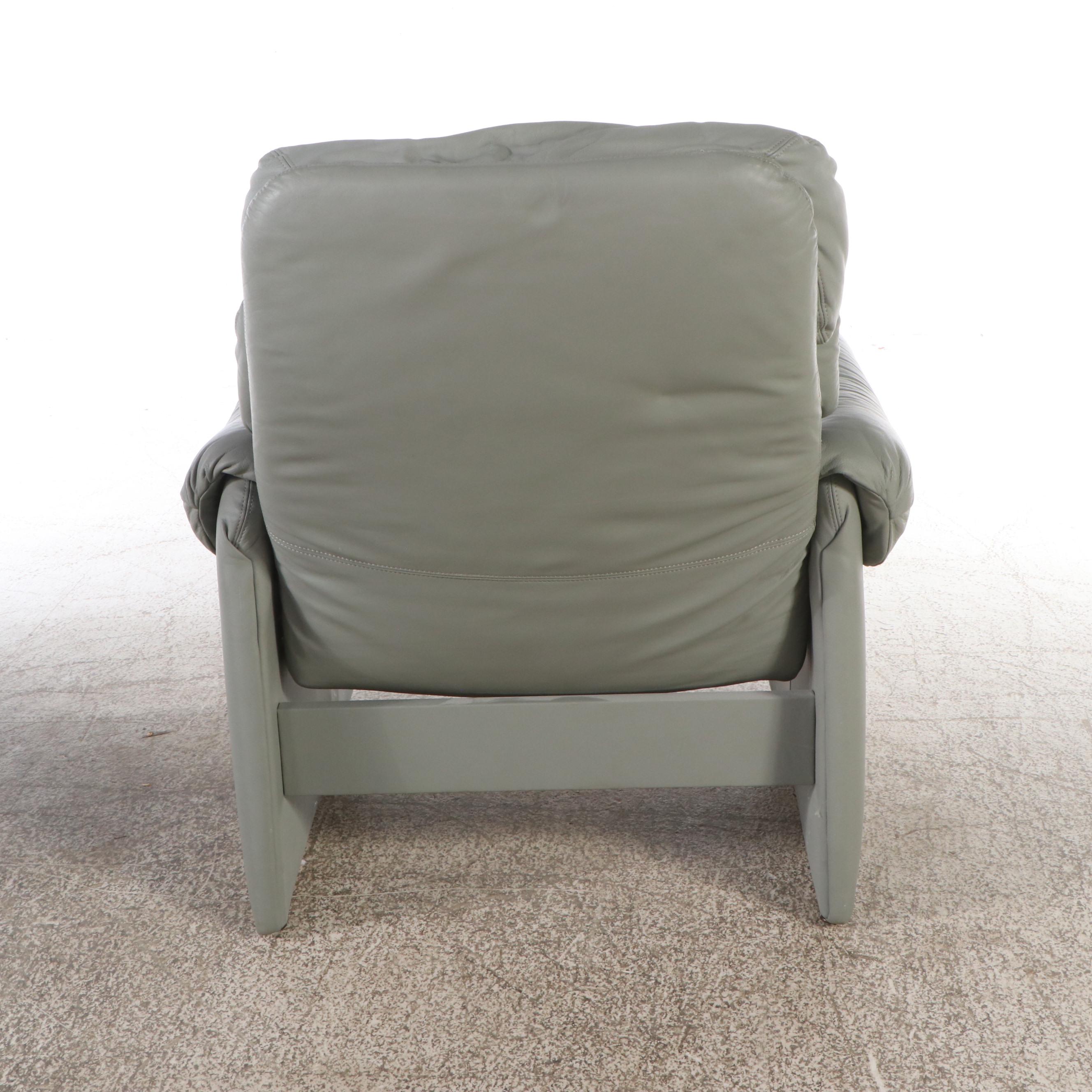 Carson's Modernist Grey Leather Armchair and Ottoman, Late 20th Century