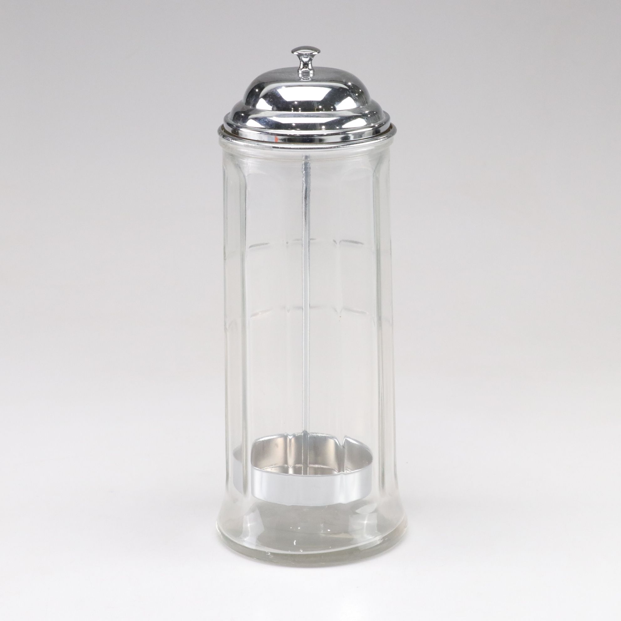 Black & Decker Blender with Tablecraft Straw Dispenser and Ice Cream Bowls