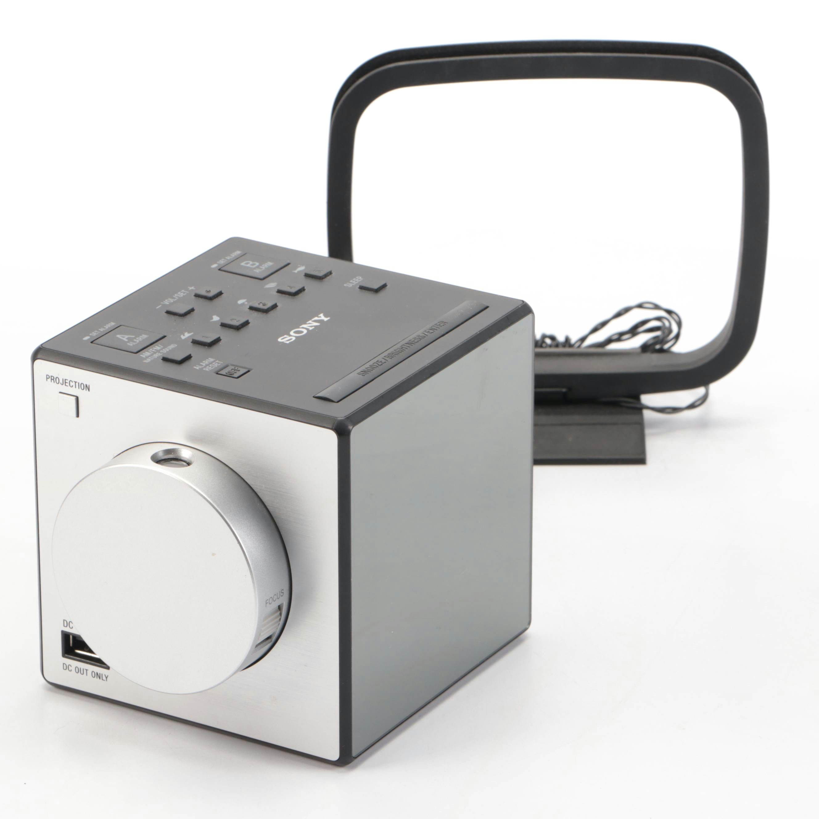 Sony Model ICF-C1PJ Radio Alarm Clock with Time Projector