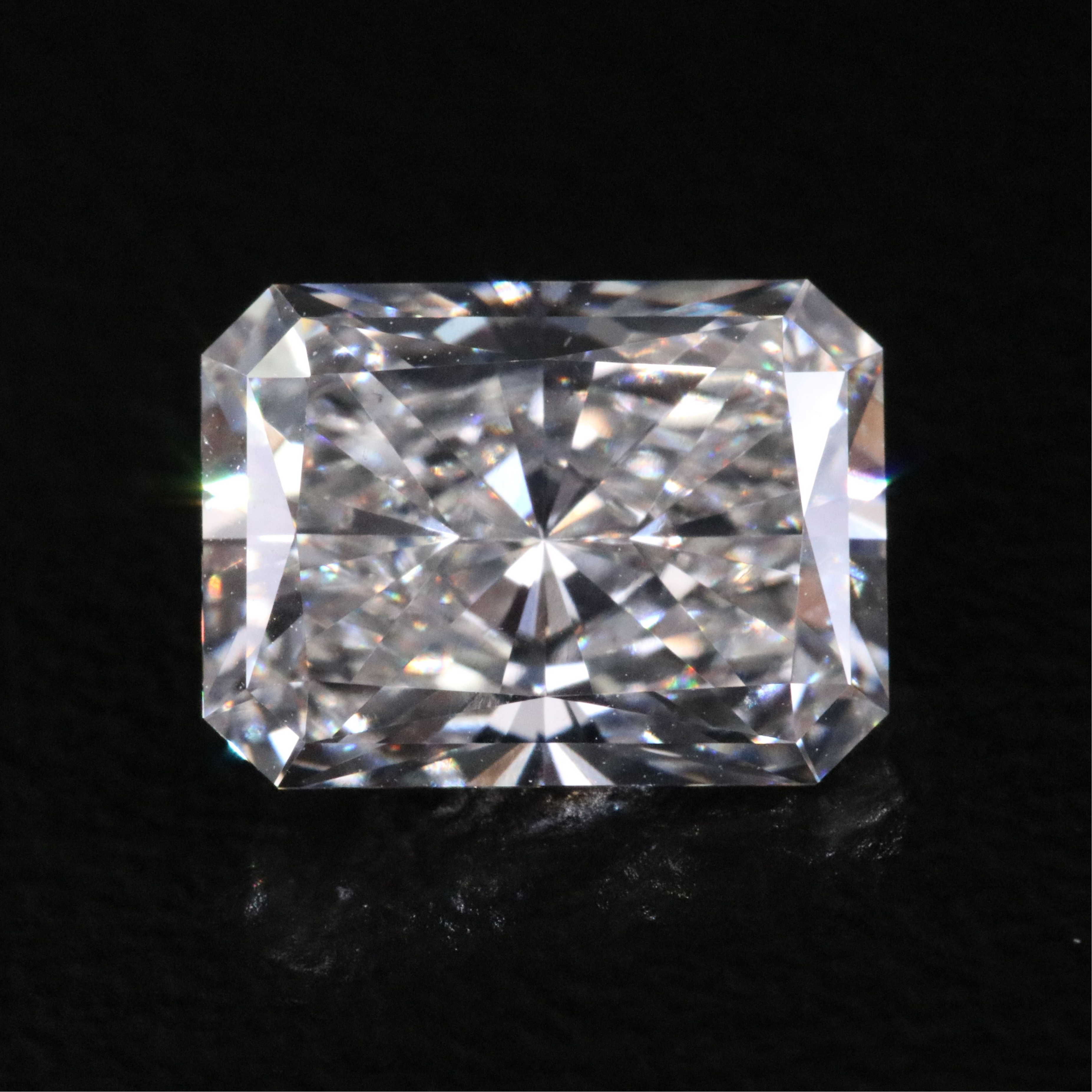 Loose 1.87 CT Lab Grown Diamond with IGI Report
