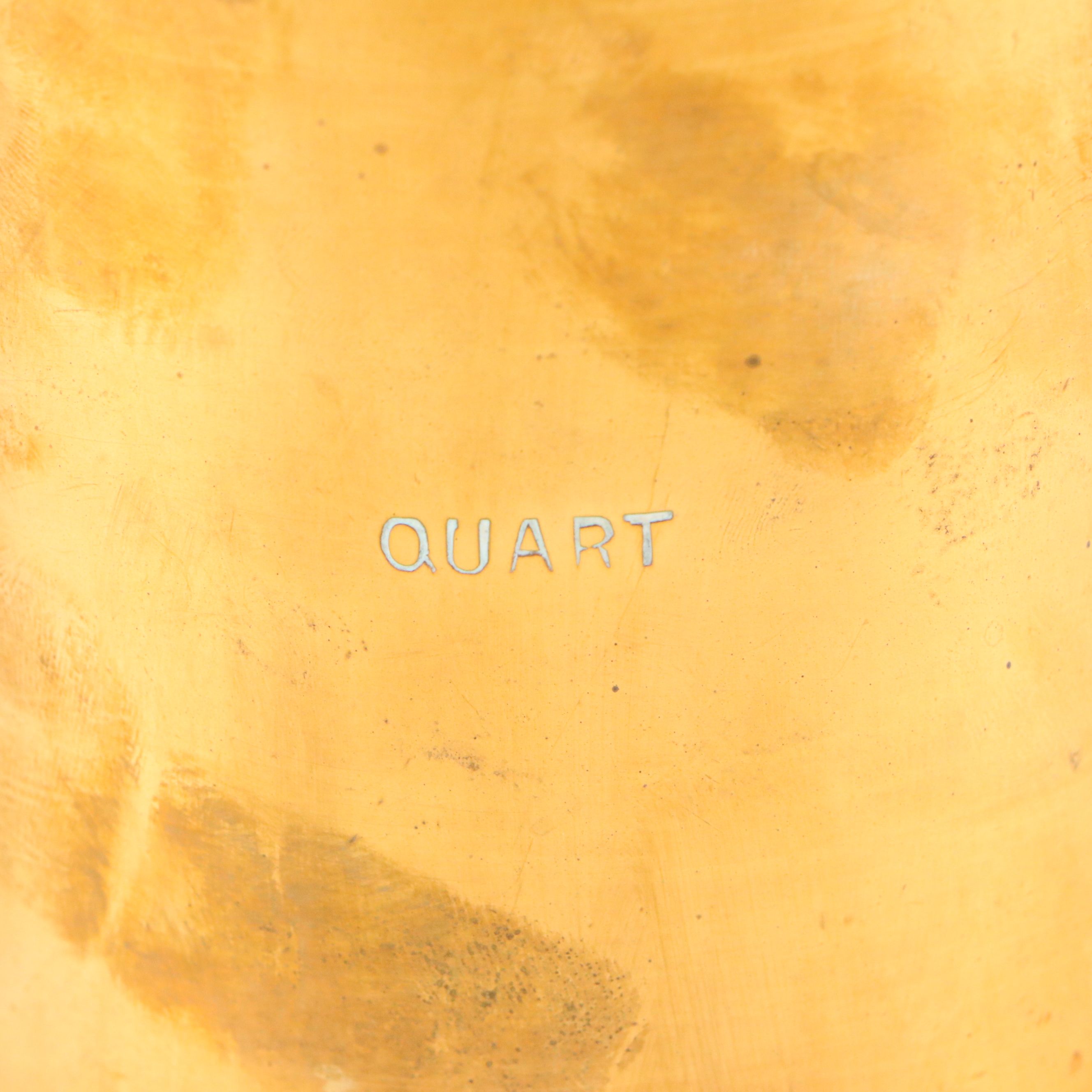 English Brass Finish Metal 1-Qt Beer Tankard