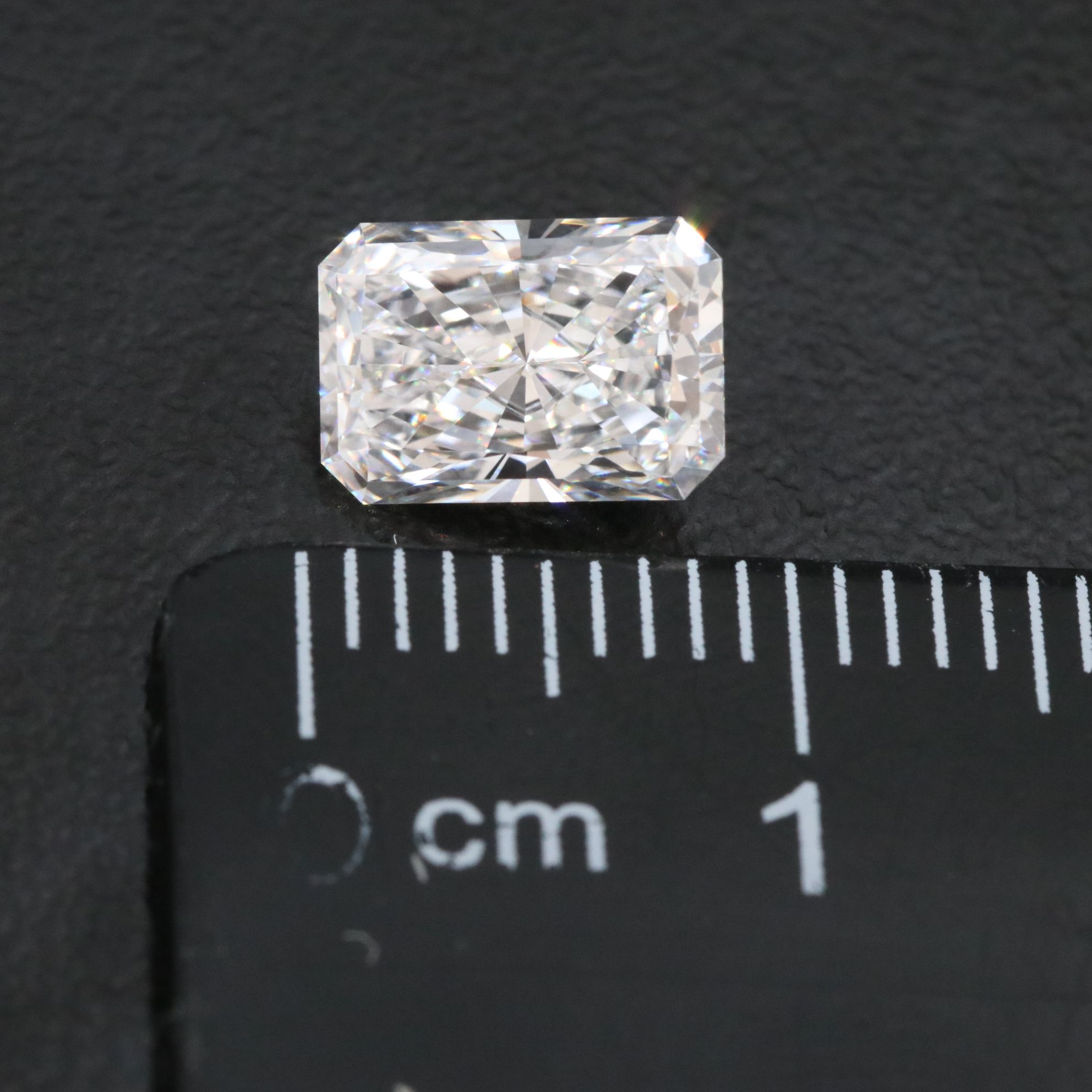 Loose 1.58 CT Lab Grown Diamond with IGI Report