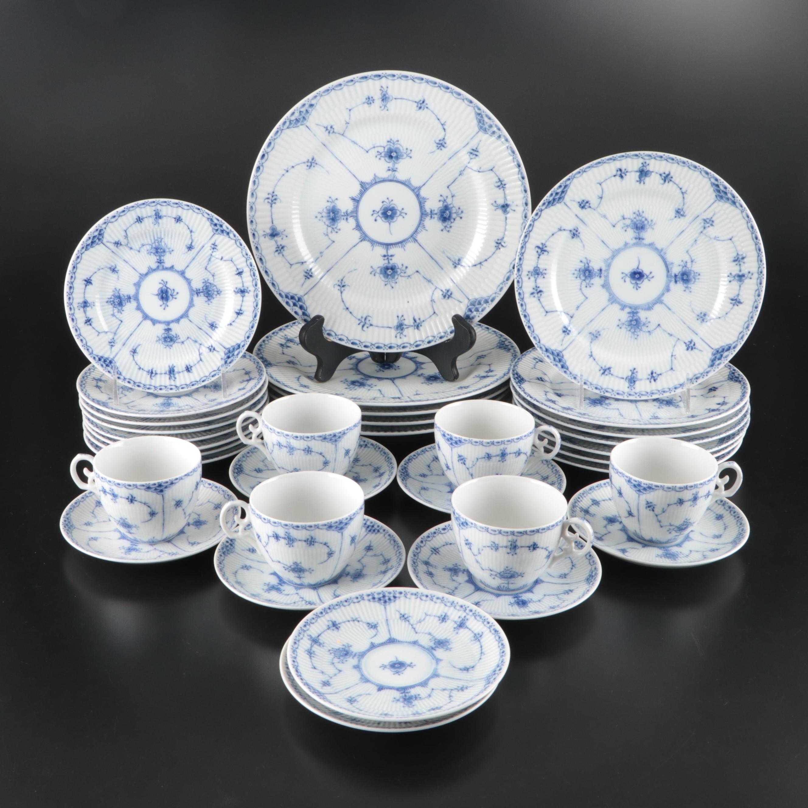 Lipper & Mann "Blue Fjord" Porcelain Dinnerware
