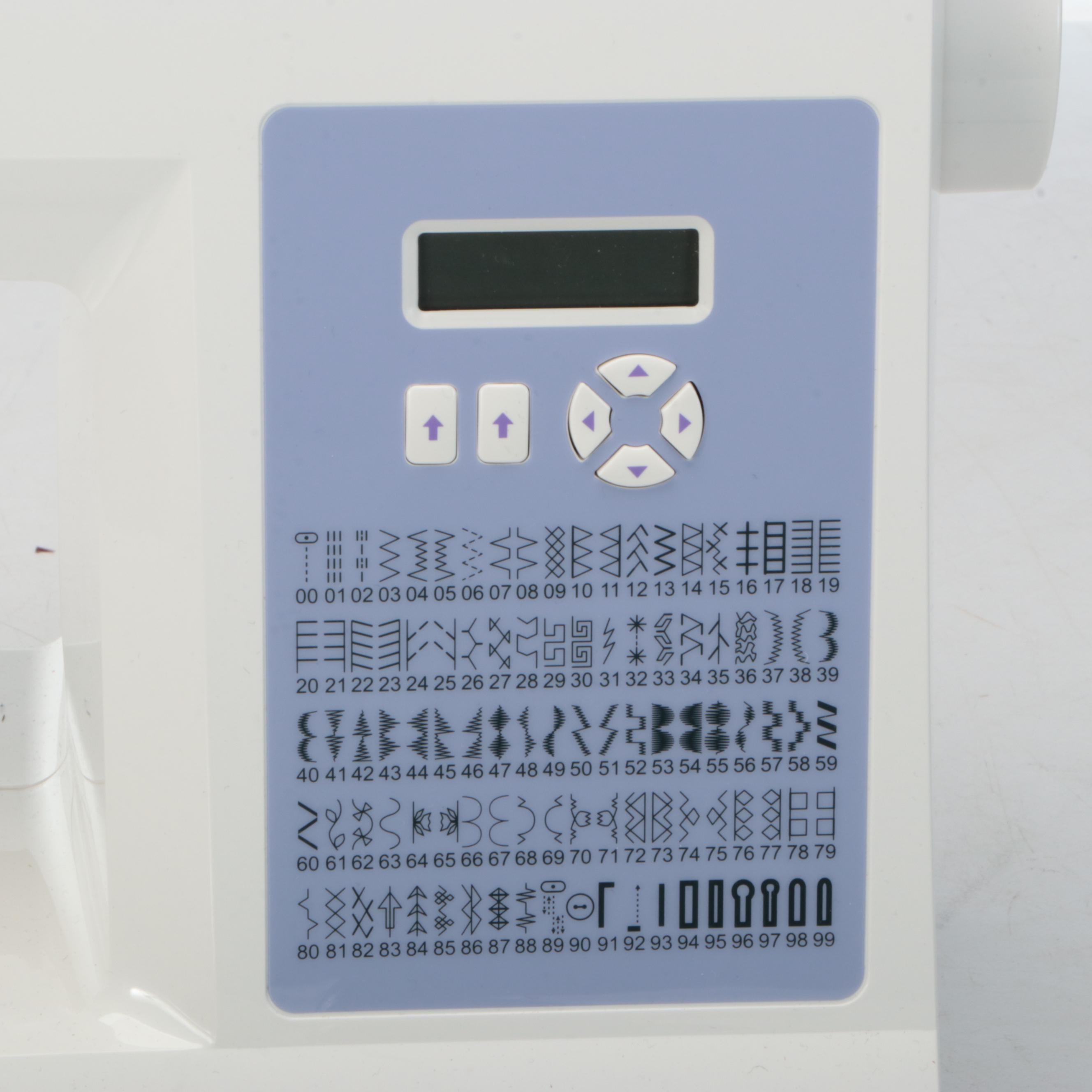 Singer "Fashion Mate" Electric Sewing Machine