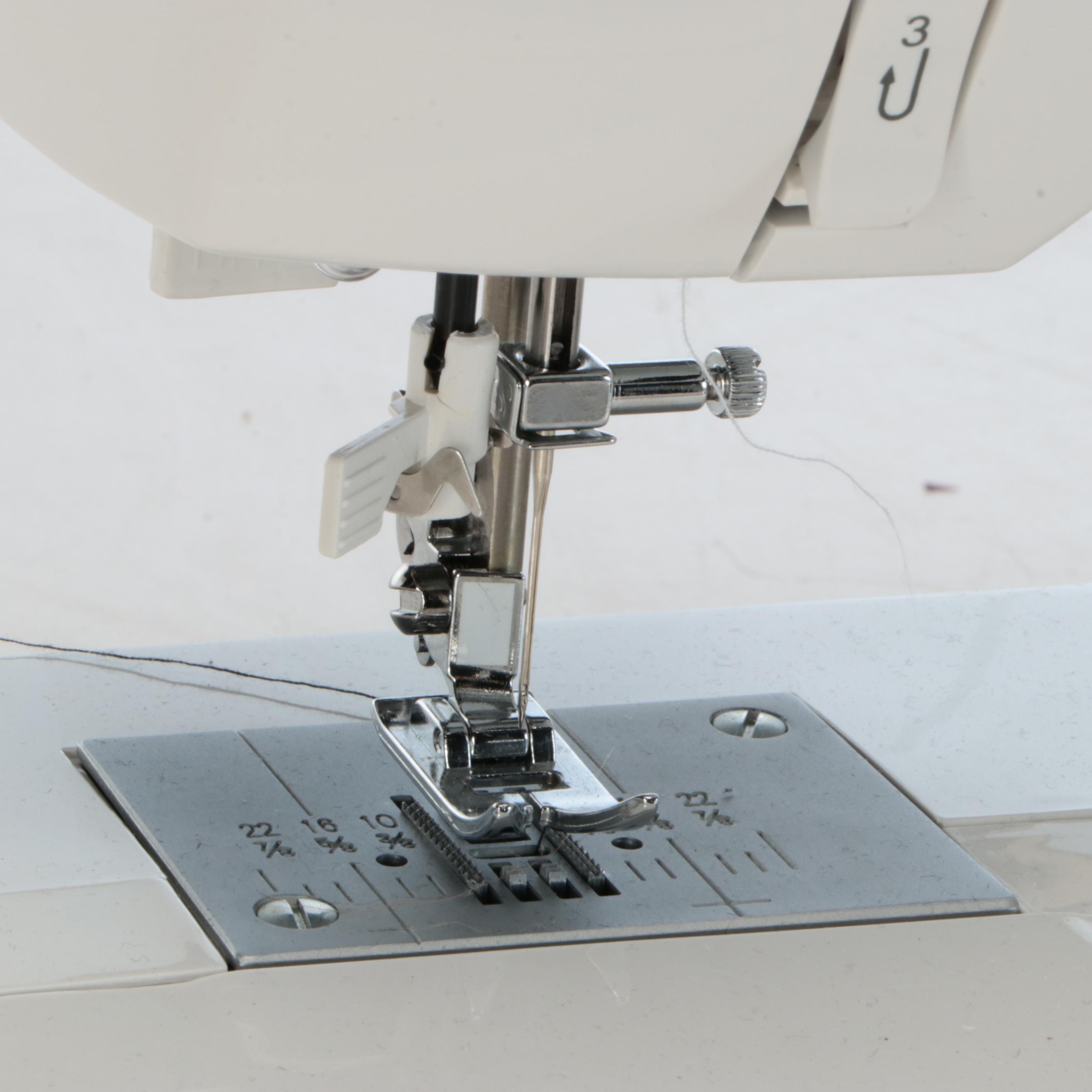 Singer "Fashion Mate" Electric Sewing Machine