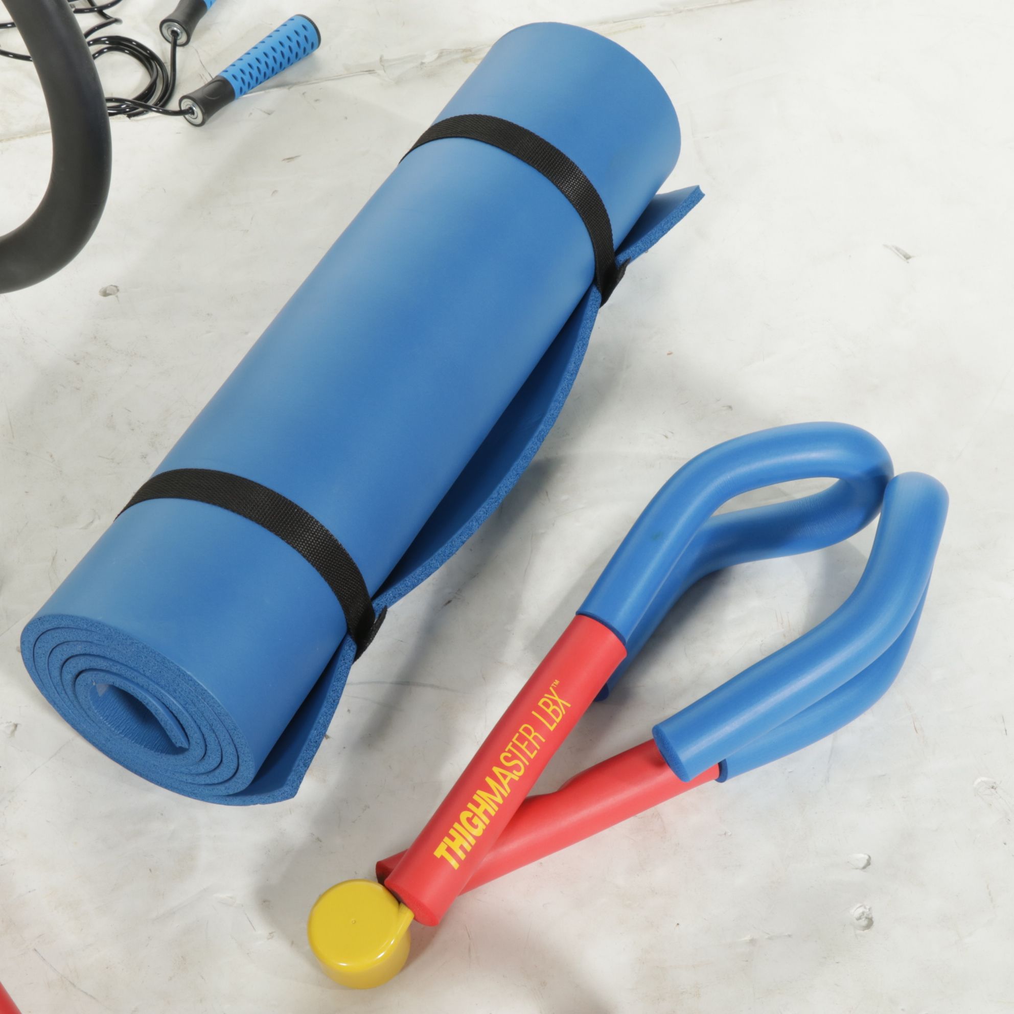 Suzanne Somers ThighMaster LBX with Ab Trainer, Yoga Mat & Workout Equipment