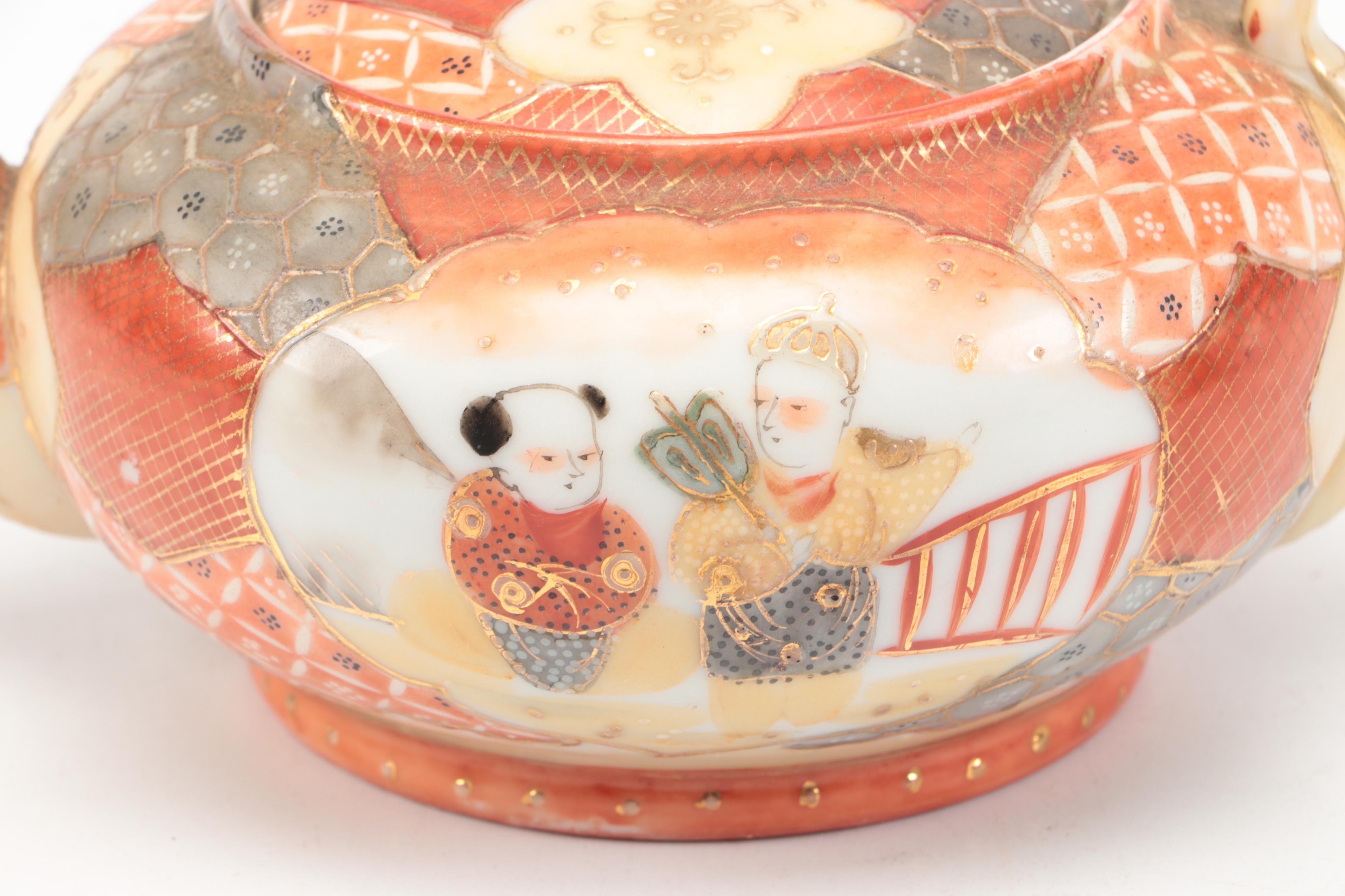 Japanese Kutani Porcelain Teapot and Sugar Bowl, Early 20th Century