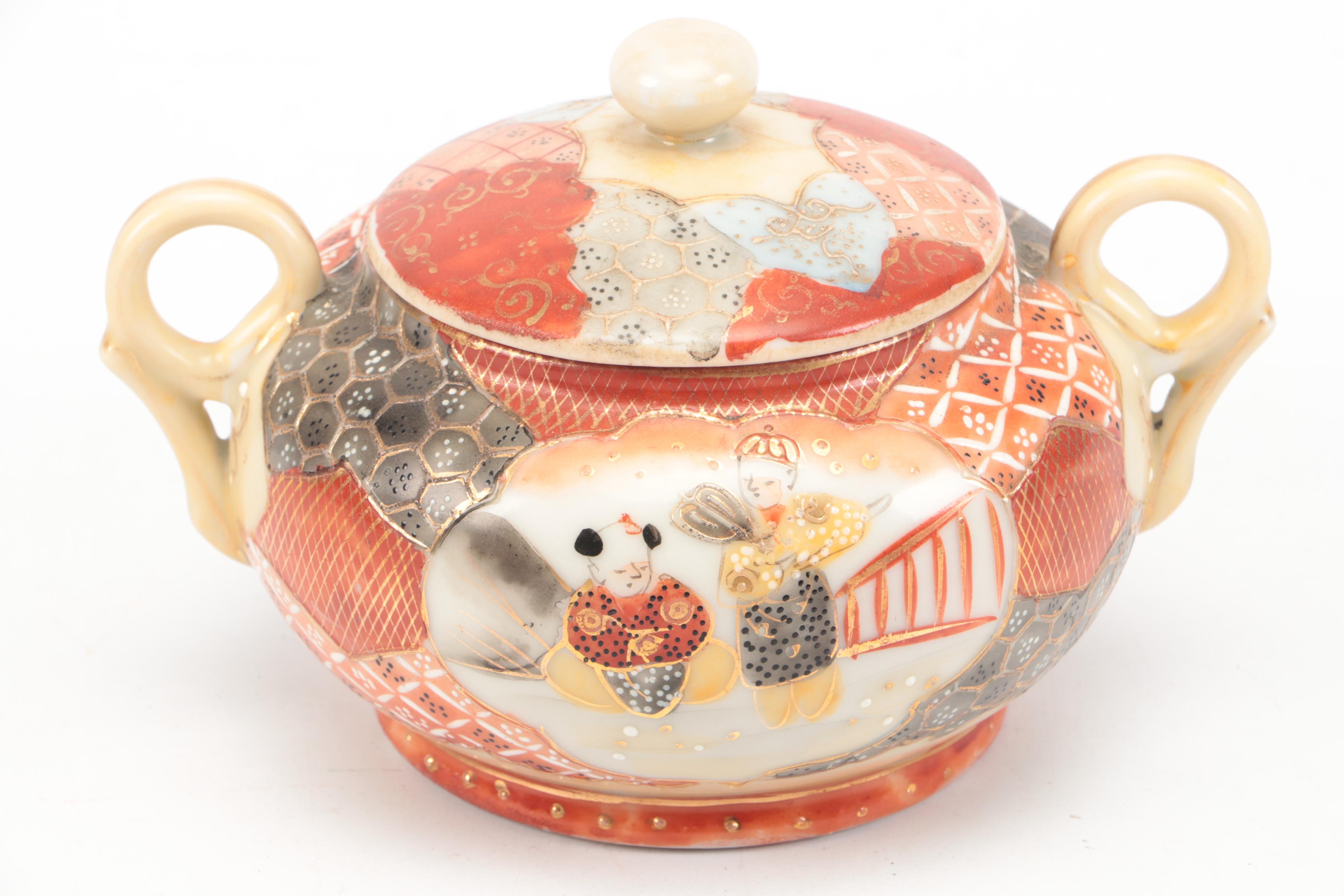 Japanese Kutani Porcelain Teapot and Sugar Bowl, Early 20th Century