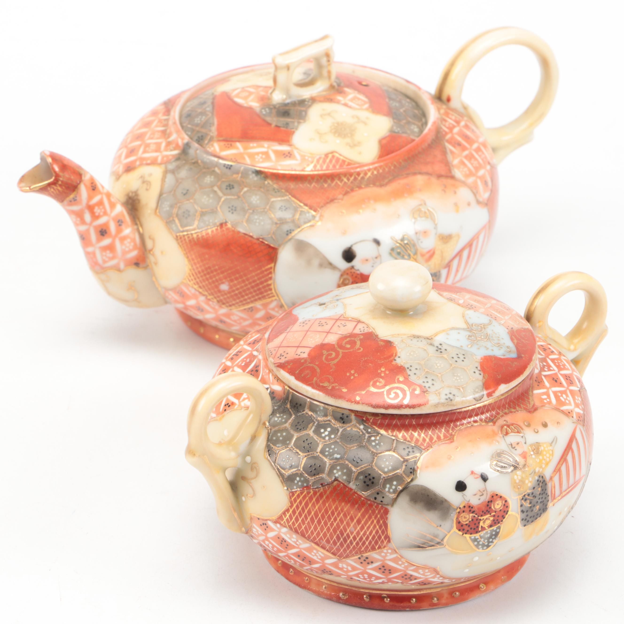 Japanese Kutani Porcelain Teapot and Sugar Bowl, Early 20th Century