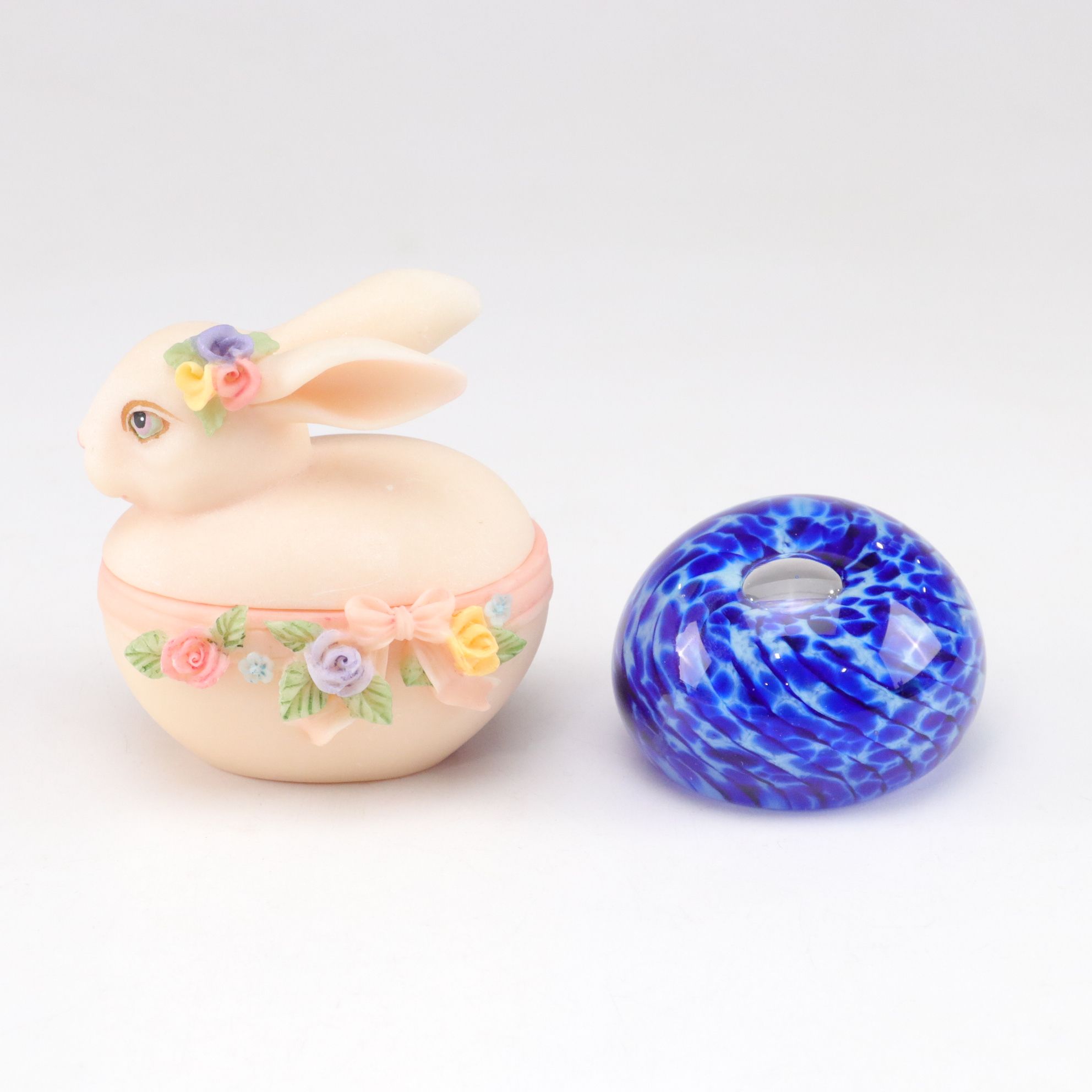 Grace Kemper Hand-Decorated Egg with "Holiday Surprise" and More Decor, 1980s