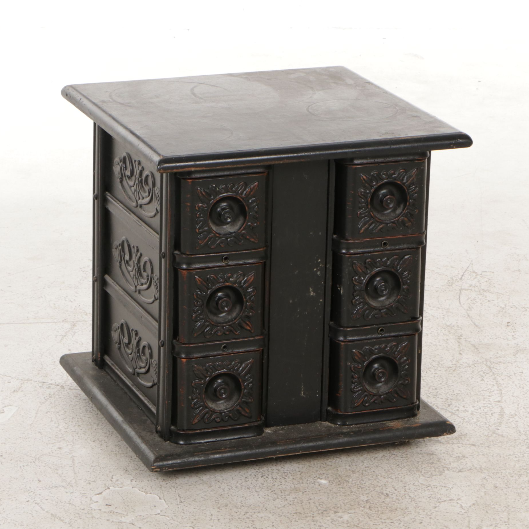 Wooden Six-Drawer Sewing Supplies Storage Chest