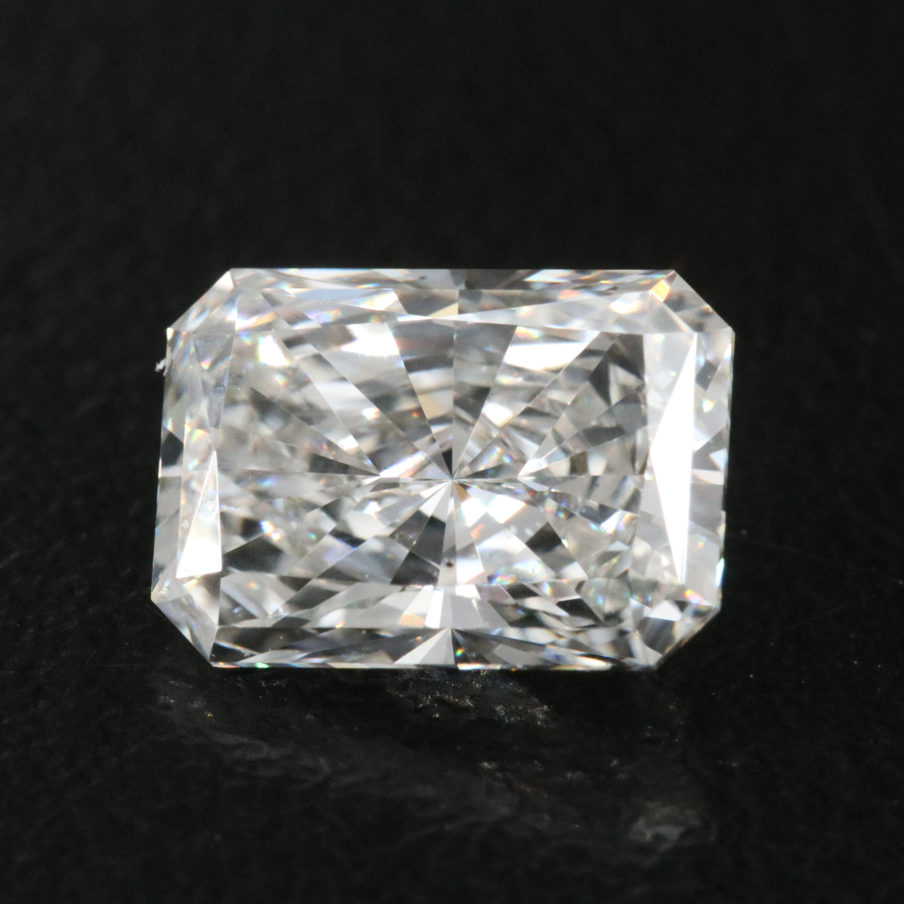 Loose 1.91 CT Lab Grown Diamond with IGI Report