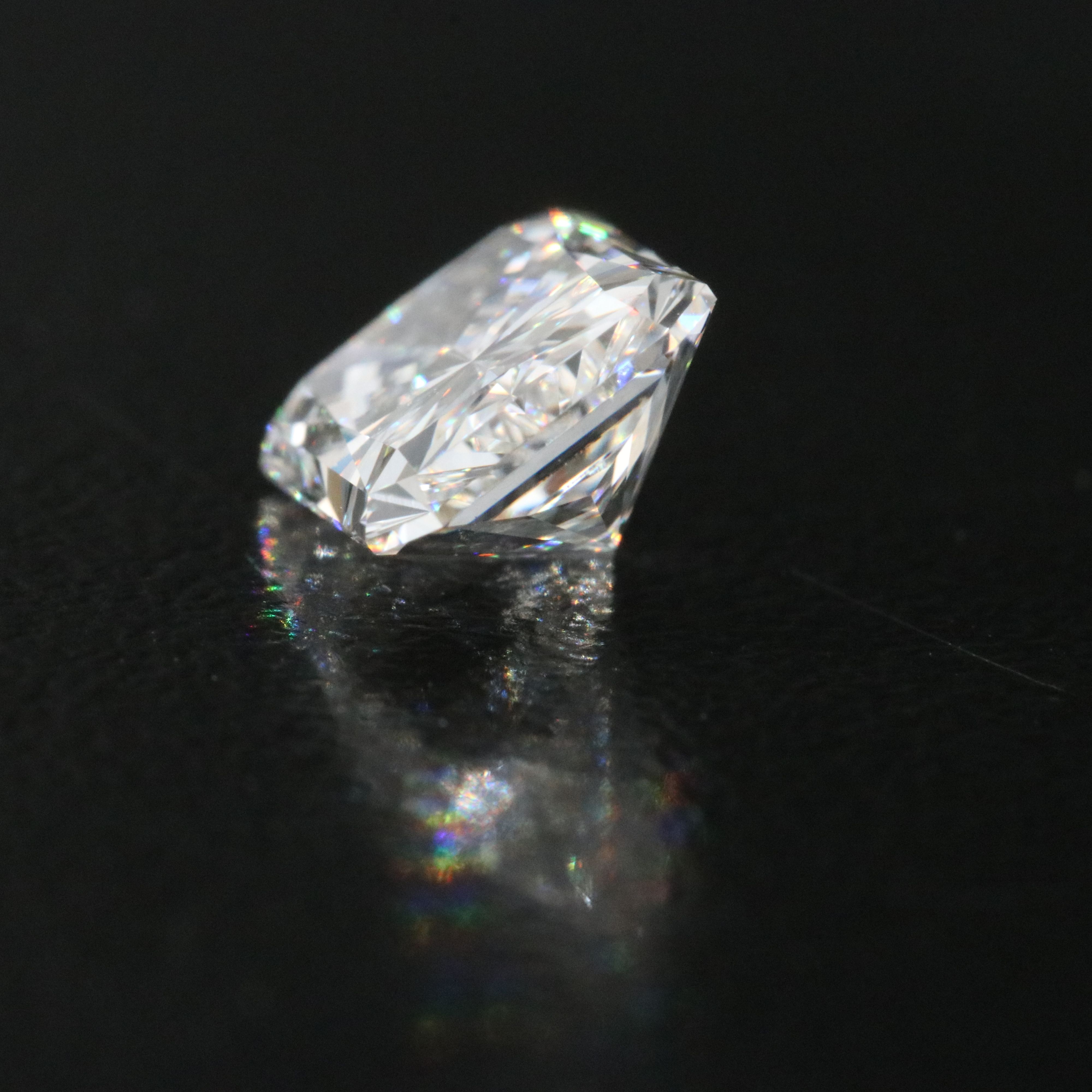 Loose 1.91 CT Lab Grown Diamond with IGI Report