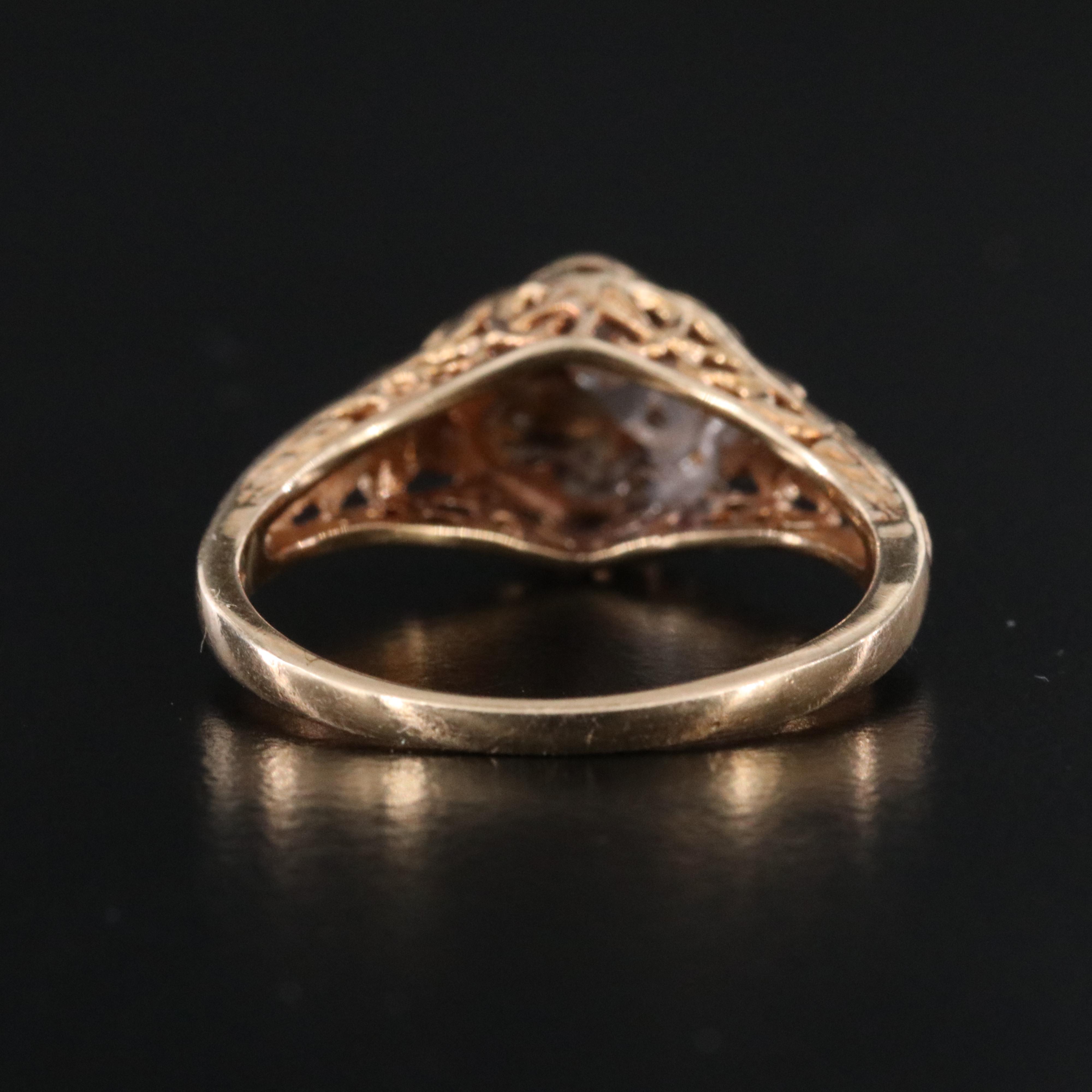 10K 0.05 CTW Diamond Filigree Ring
