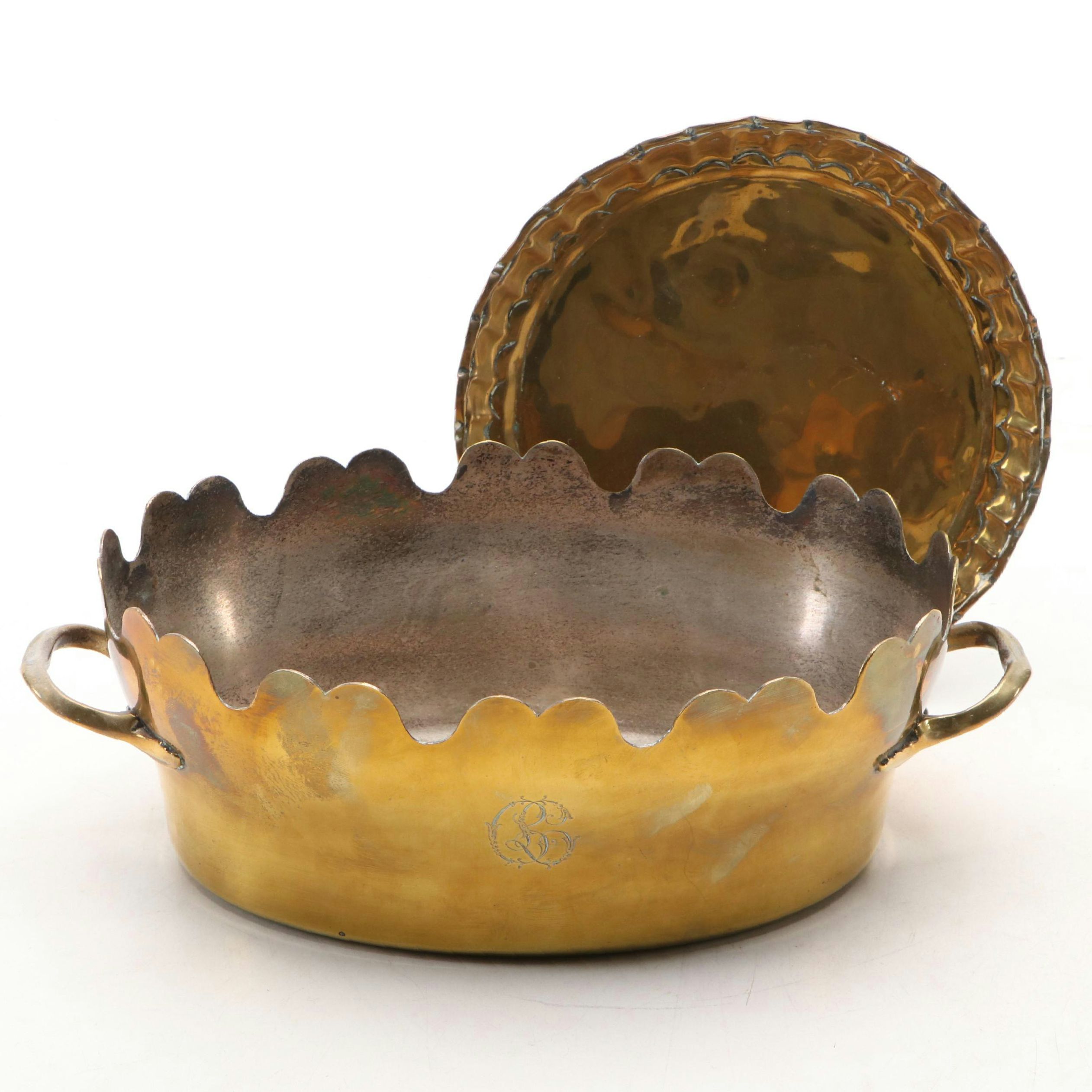 Brass Finish Monteith with Fluted Brass Plate