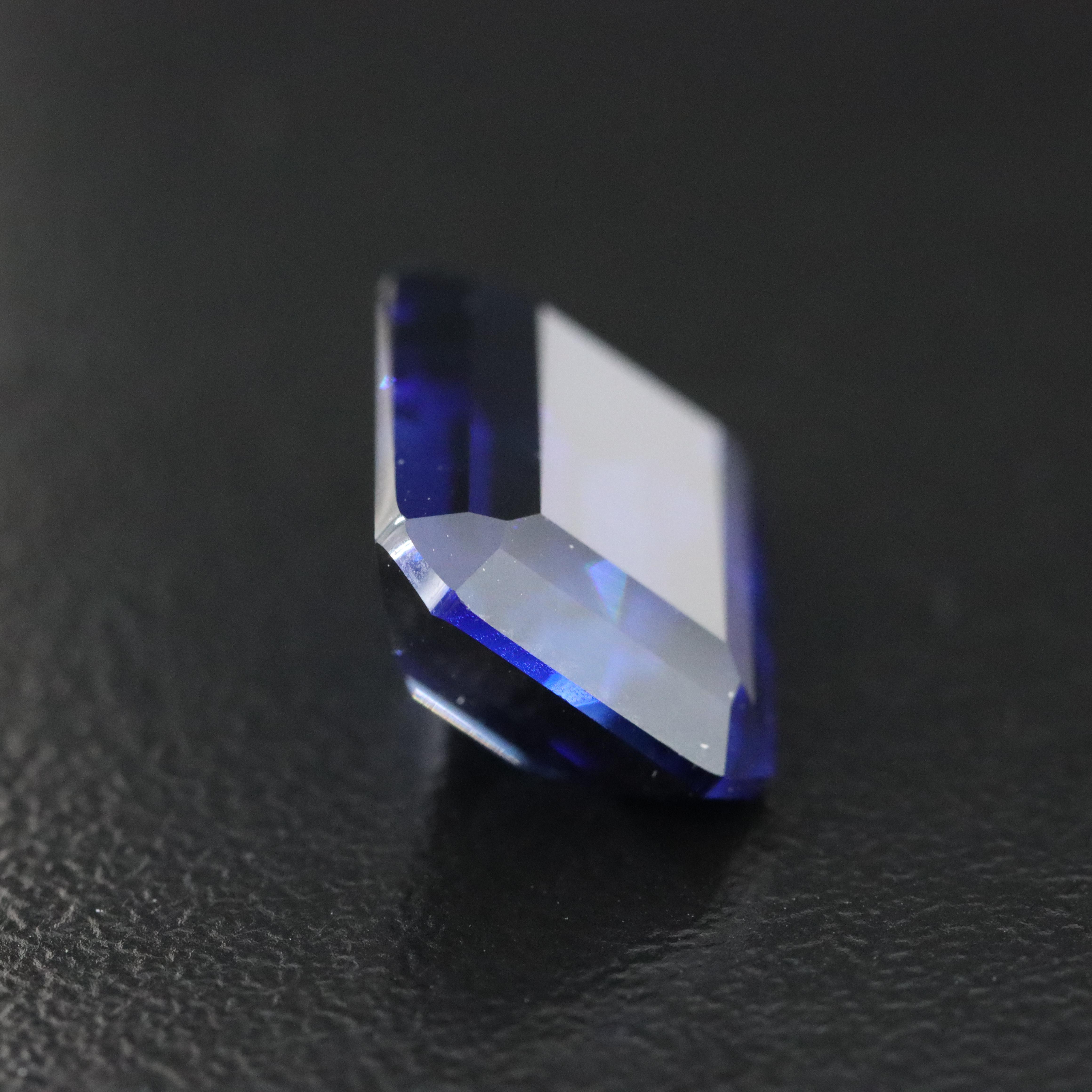 Loose 9.13 CT Lab Grown Sapphire
