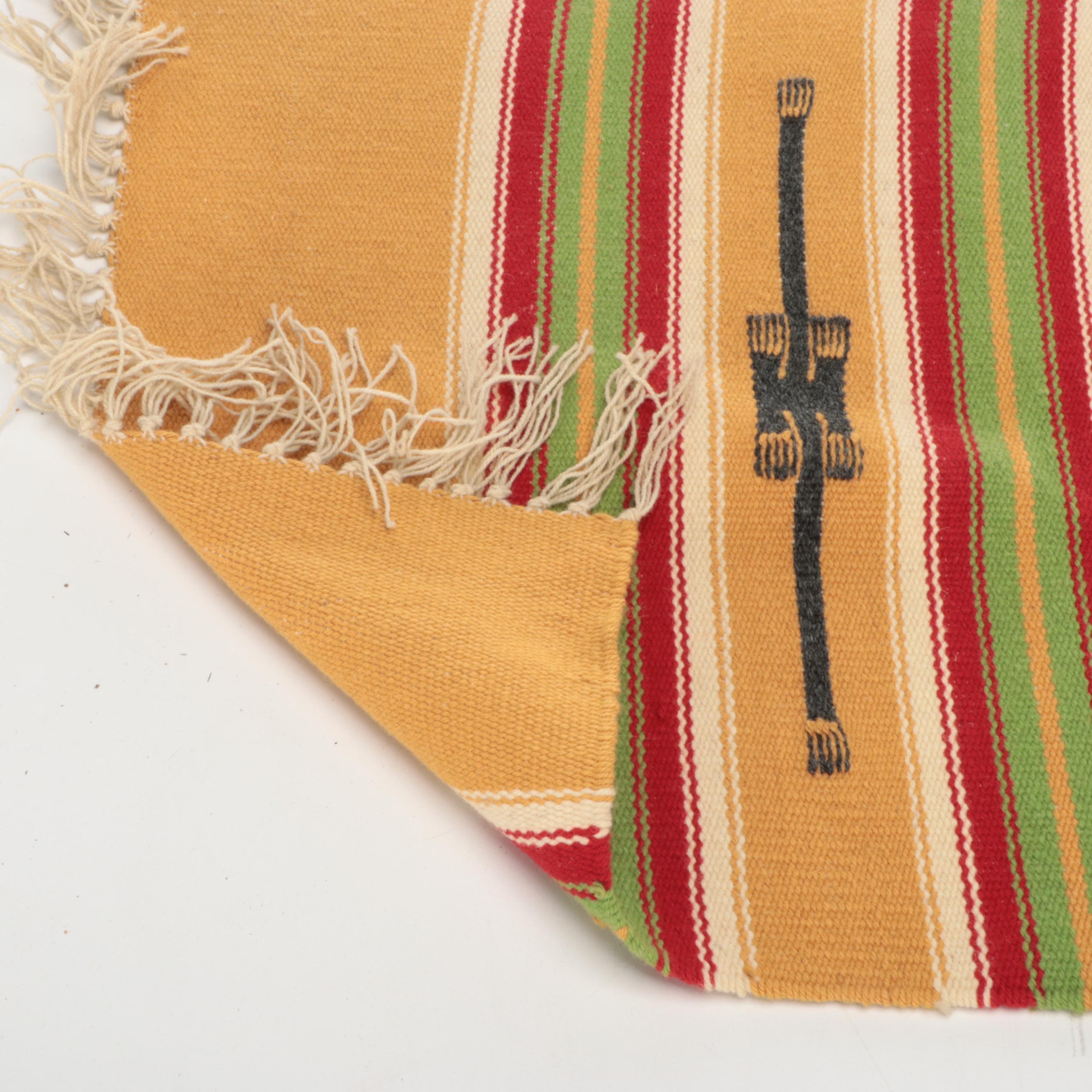 1'7 x 5'3 Handwoven Mexican Chimayo Accent Rug