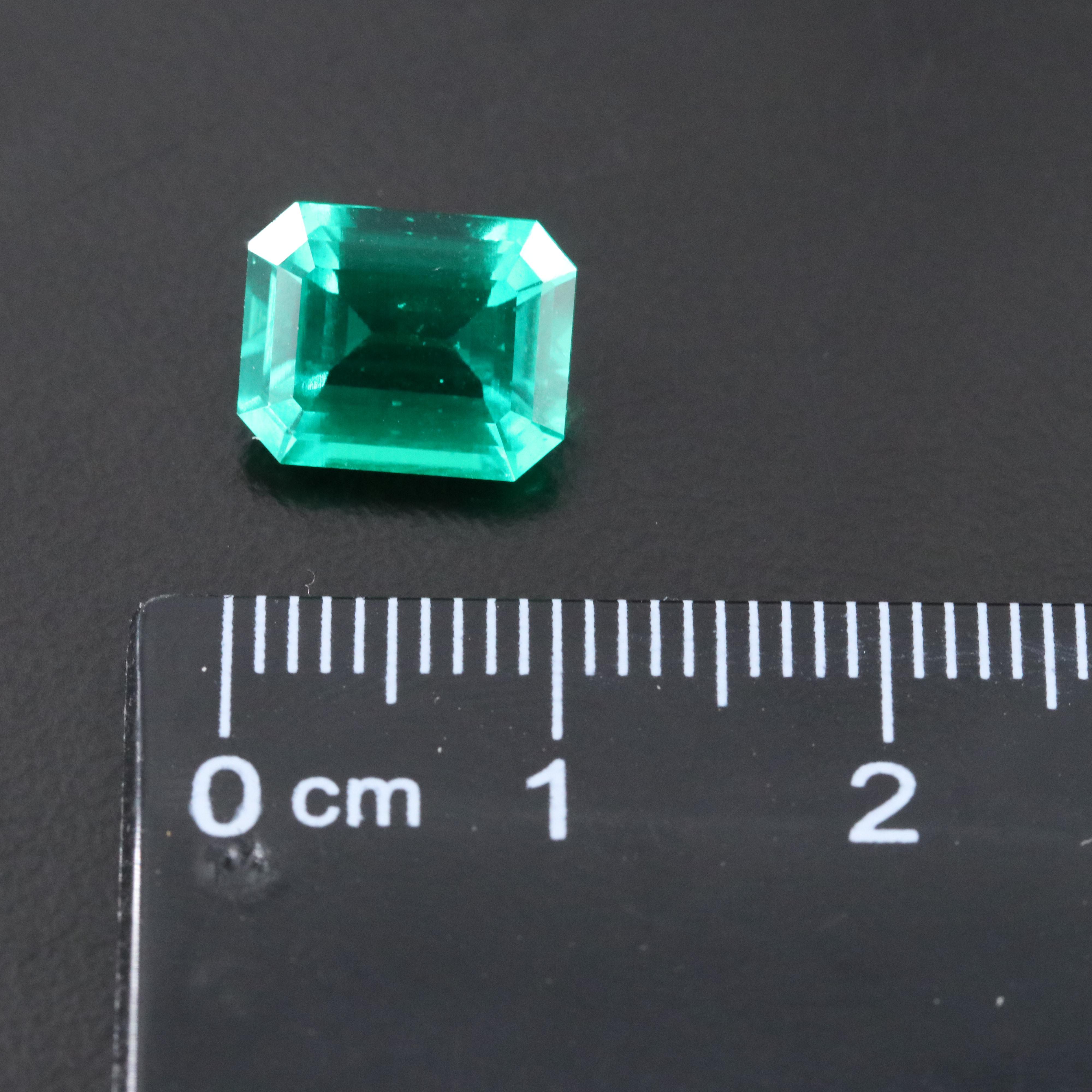 Loose 3.02 CT Lab Grown Emerald