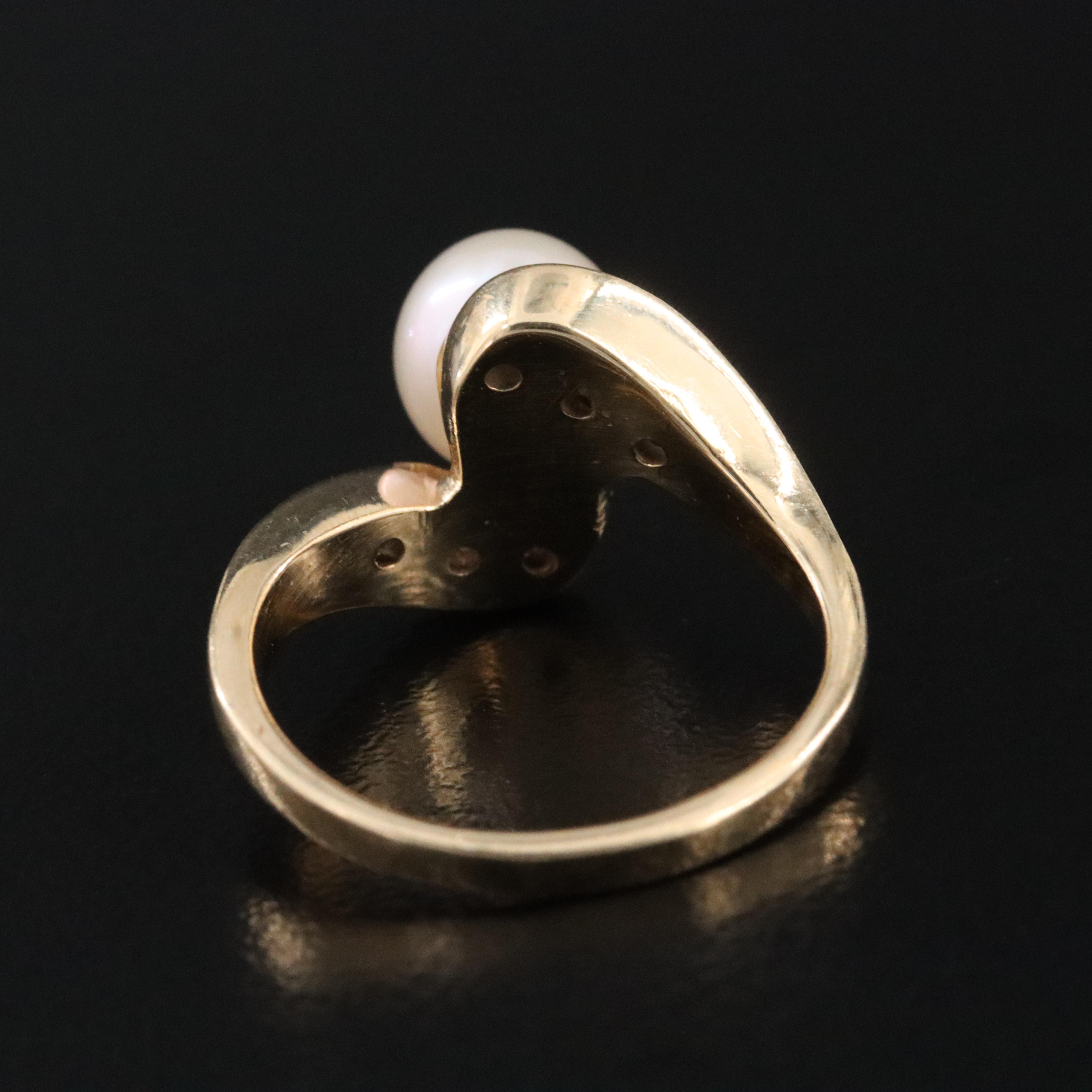 14K Pearl and Diamond Swirl Ring
