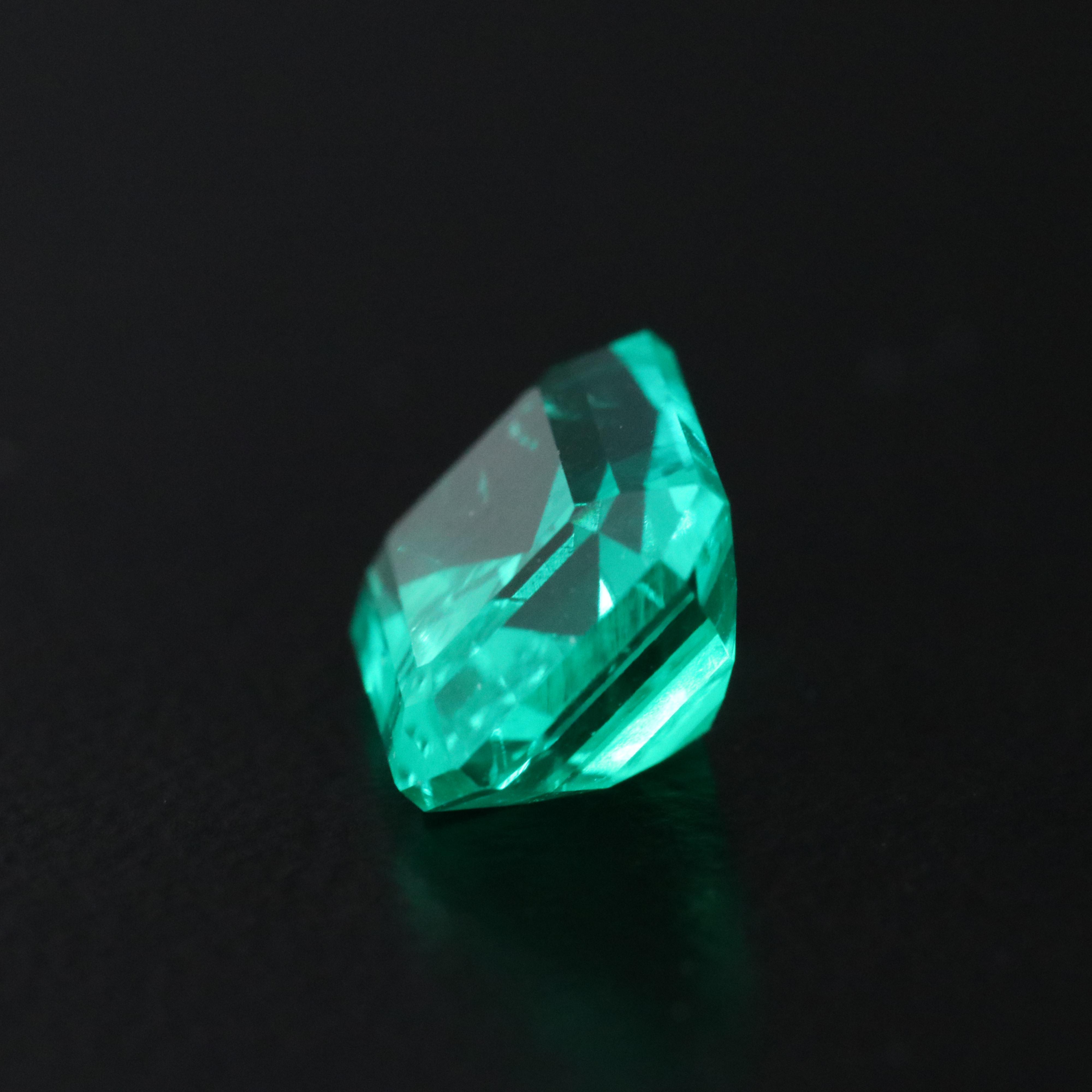 Loose 2.21 CT Lab Grown Emerald