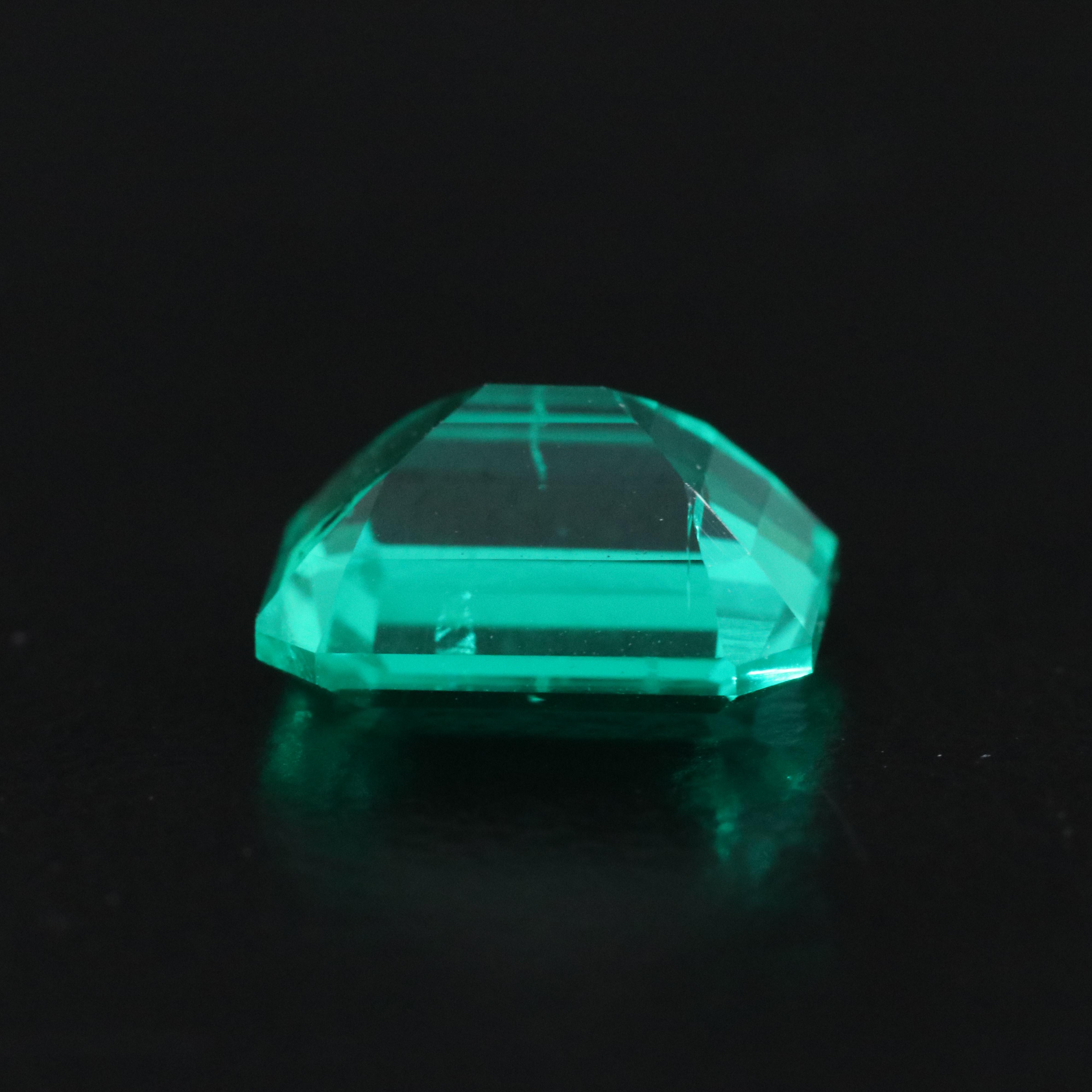 Loose 2.21 CT Lab Grown Emerald