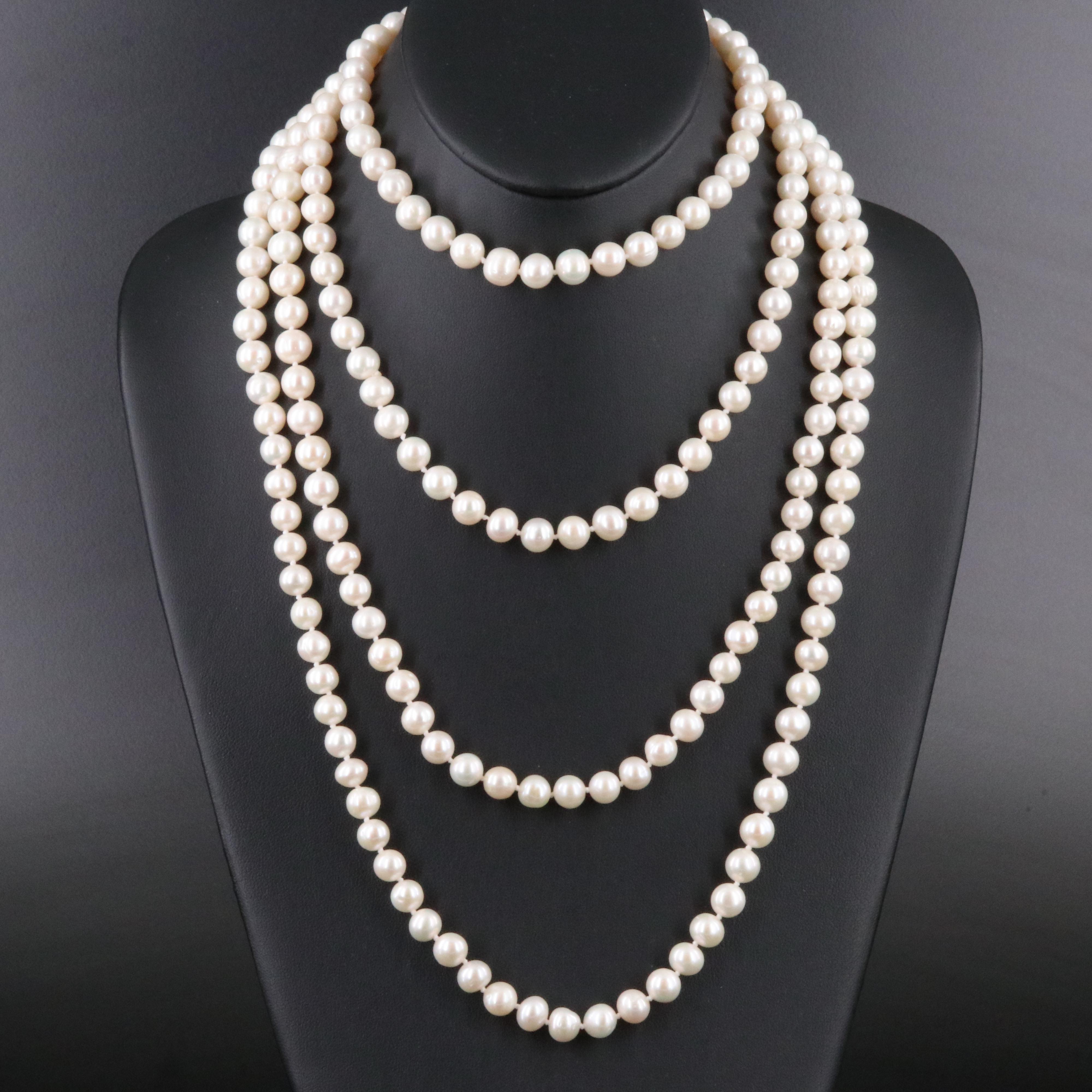 Rope Length Pearl Necklace