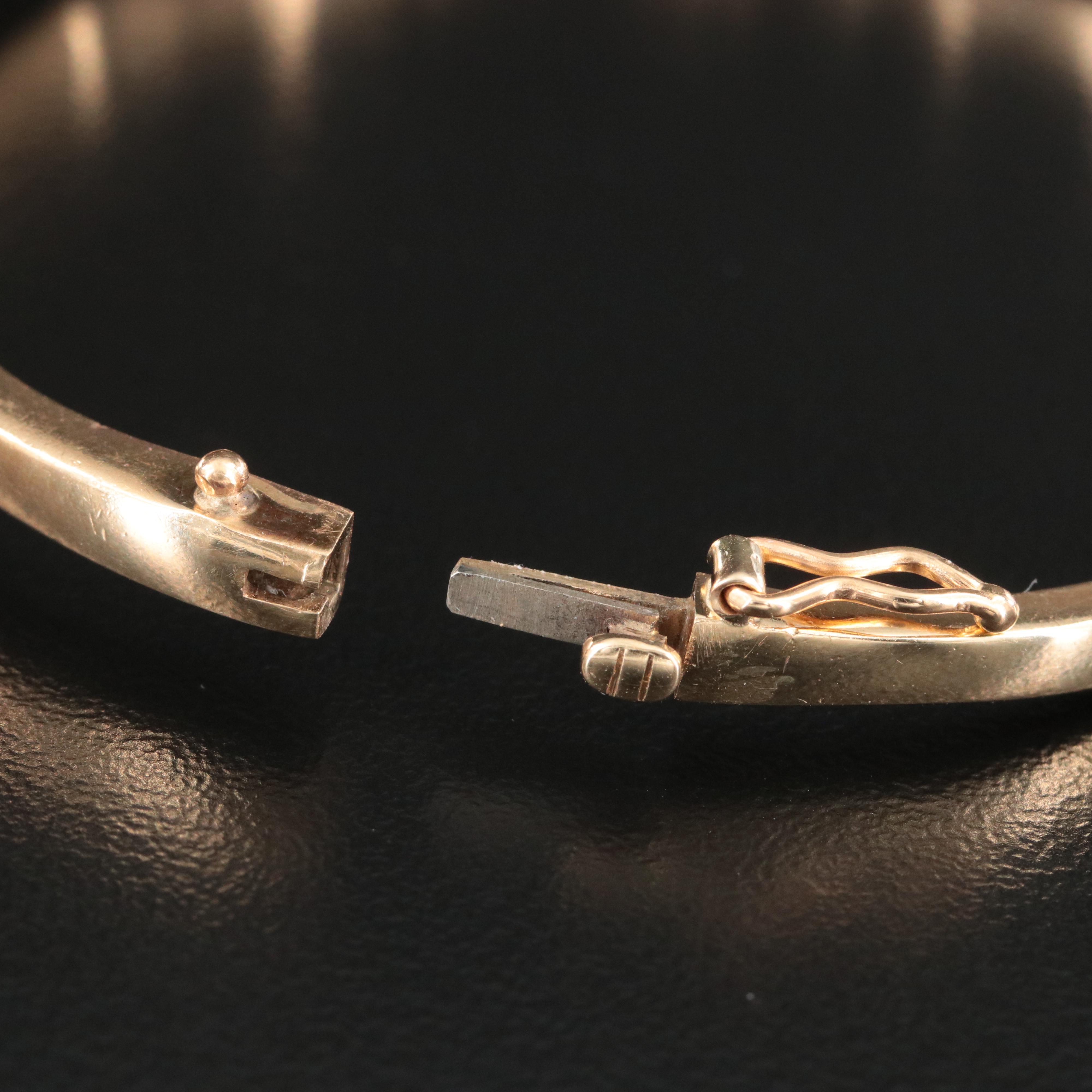 14K 0.47 CT Diamond Hinged Bangle Bracelet