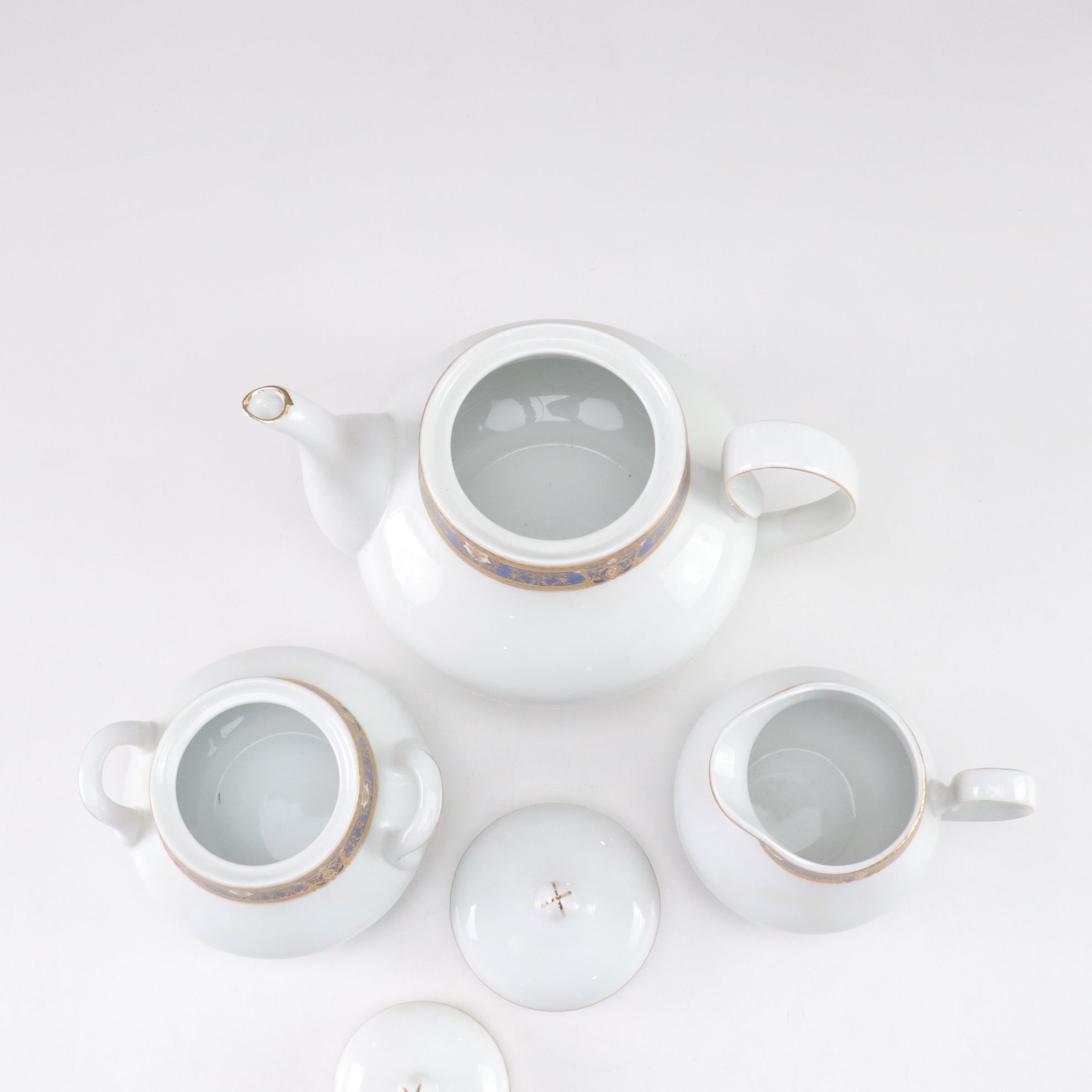 Pegasus Porcelain Dinnerware Set for Twelve Diners & More
