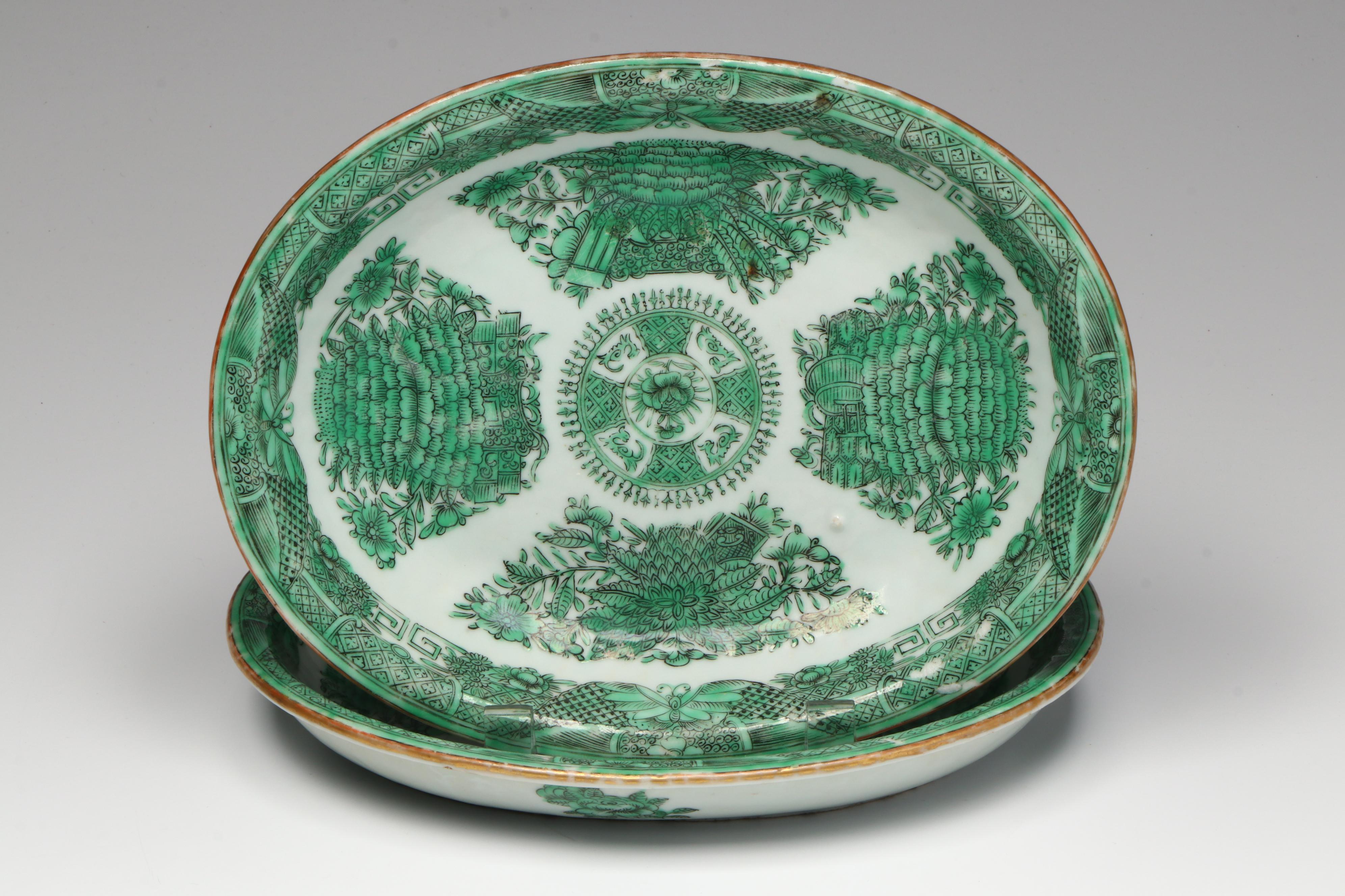 Antique Chinese Export "Fitzhugh Green" Porcelain Serveware, 19th Century