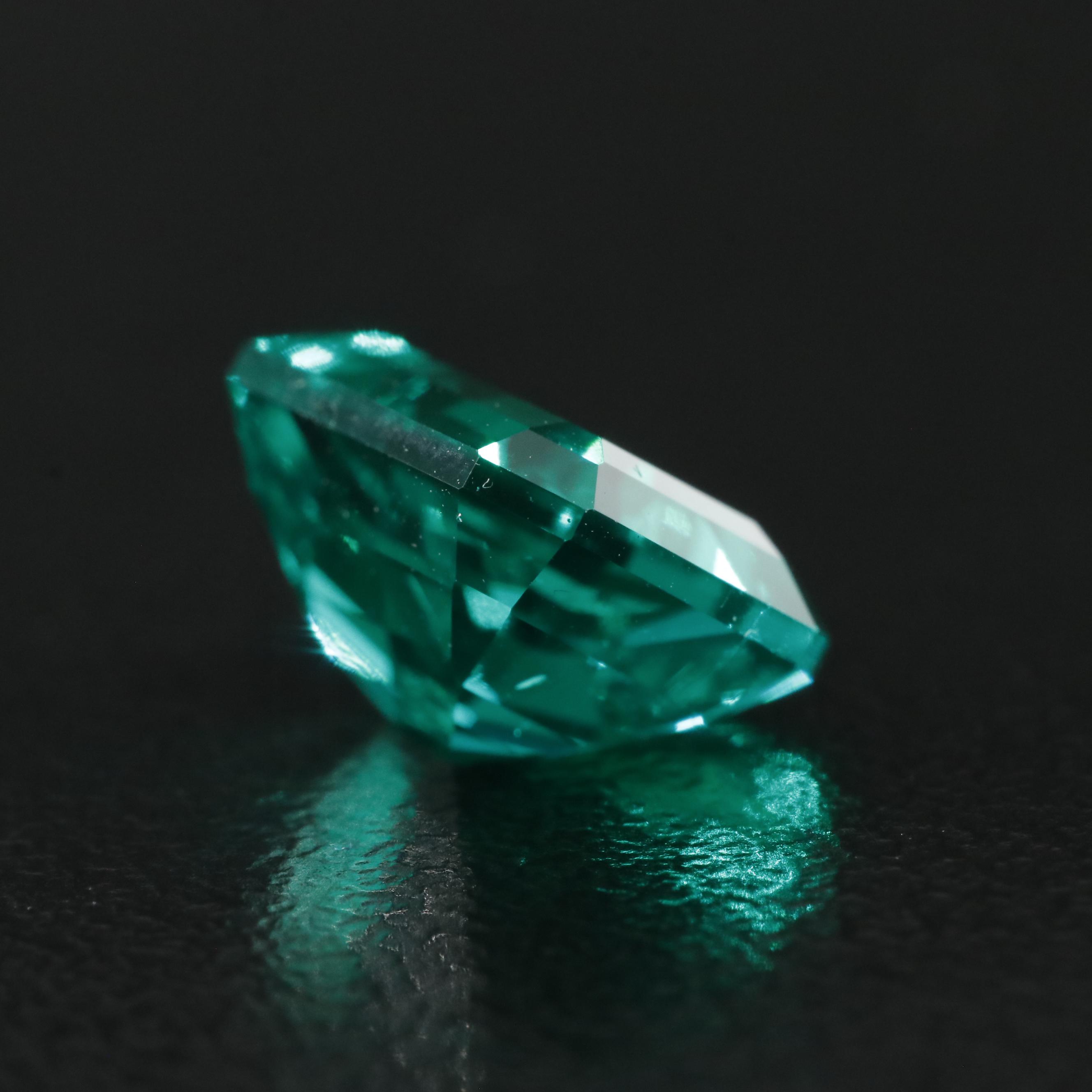 Loose 3.22 CT Lab Grown Emerald