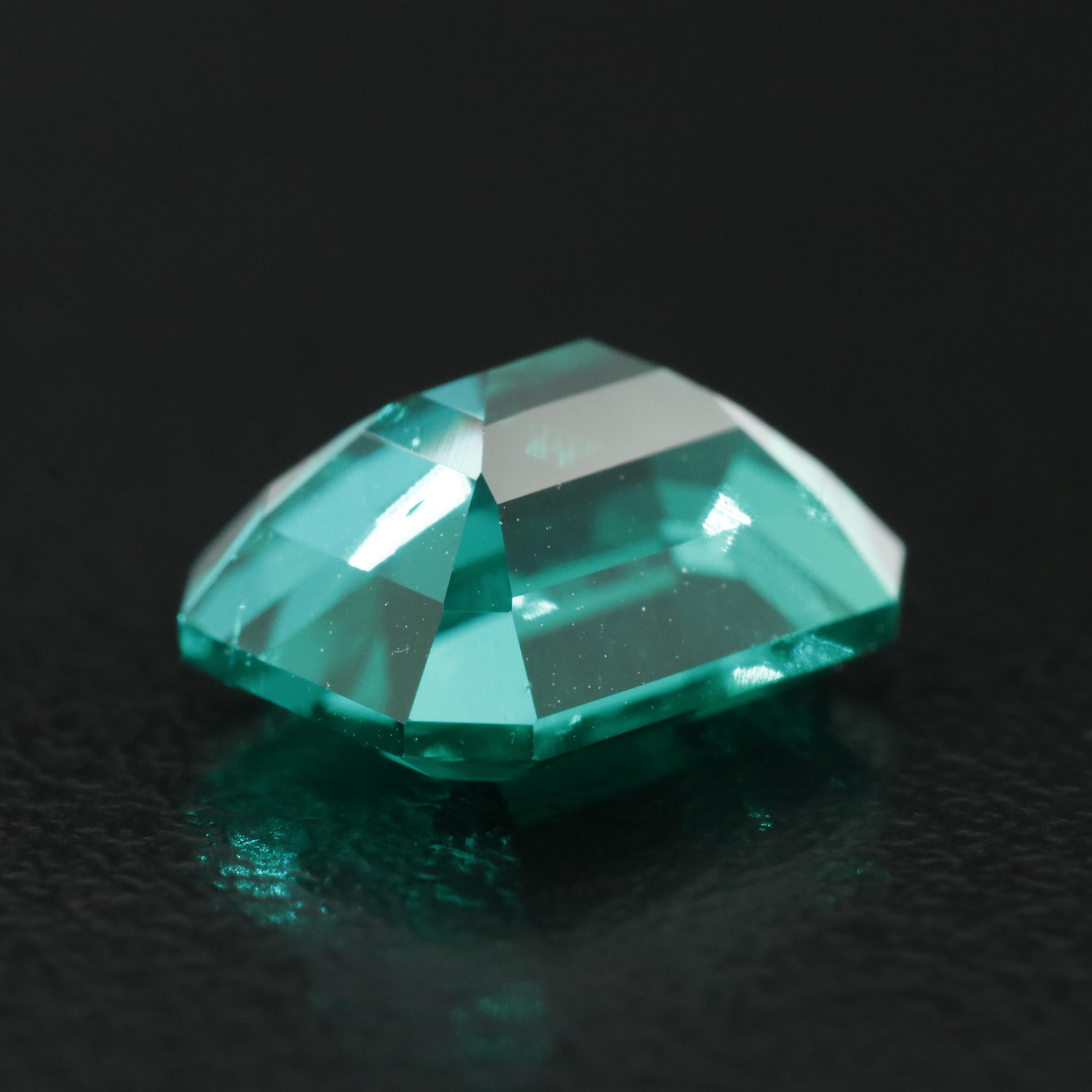 Loose 3.22 CT Lab Grown Emerald