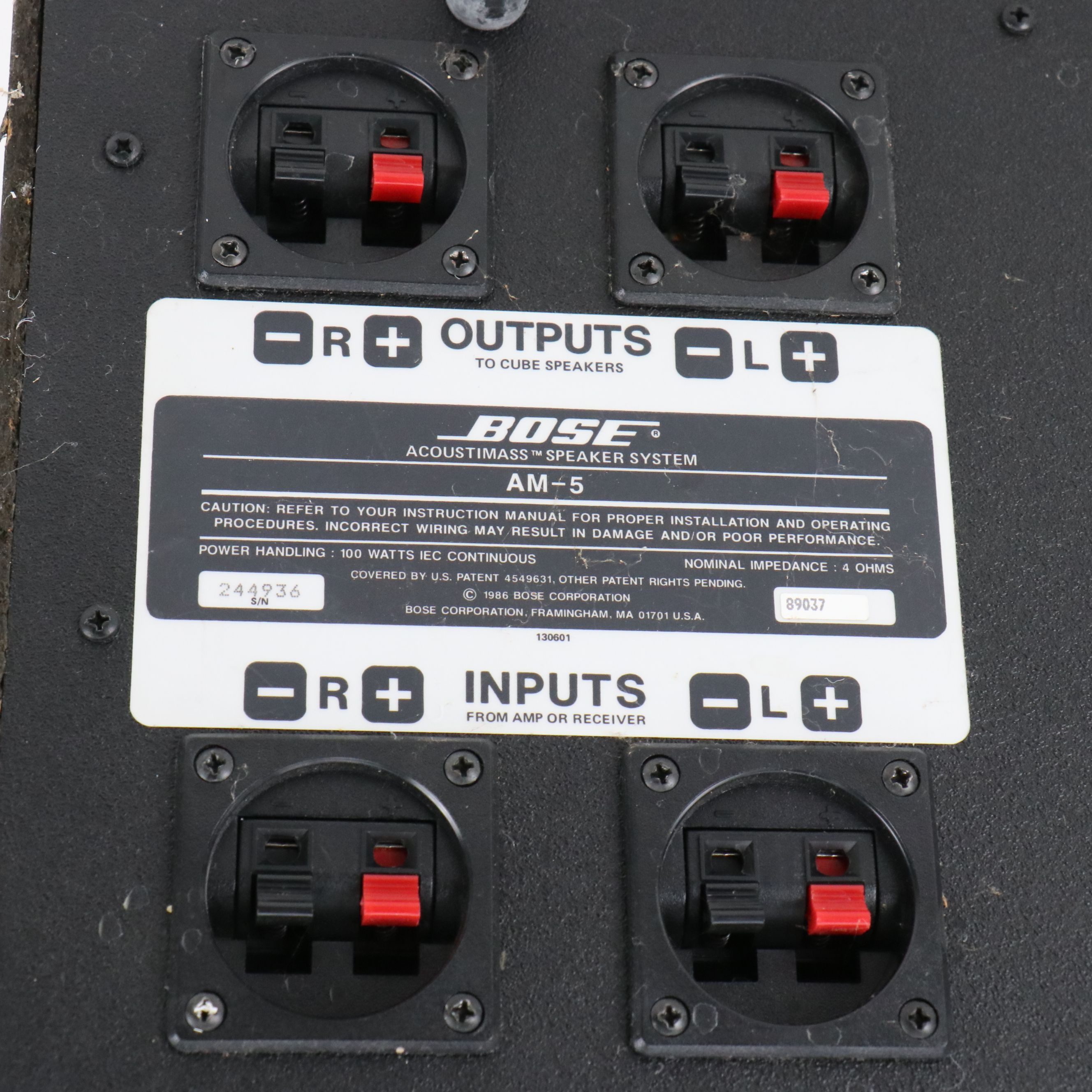 Bose Acoustimass 5 Speaker System with Model V-100 Video Speakers