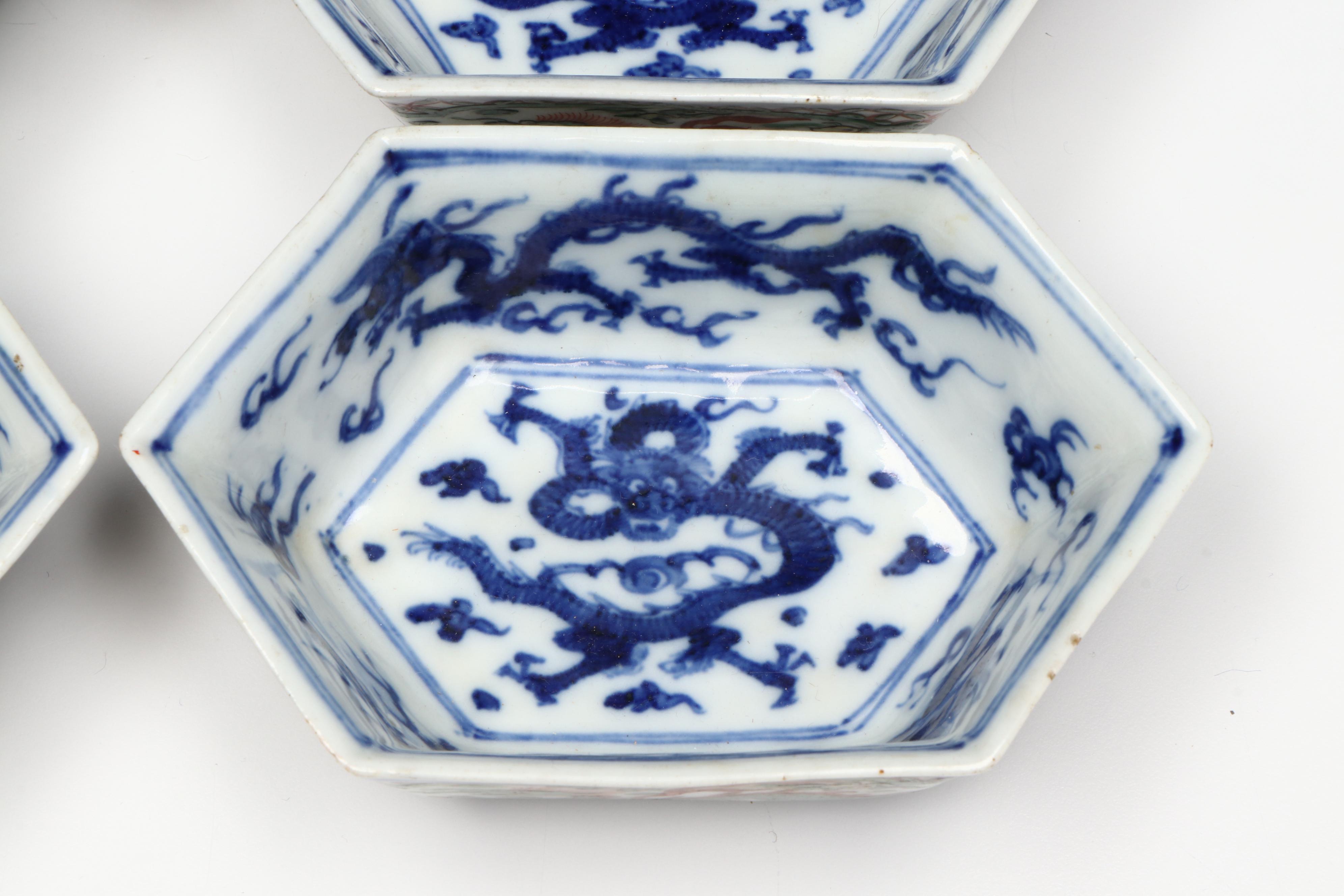 Antique Chinese Porcelain Hexagonal Dragon Dishes, 17th/18th Century