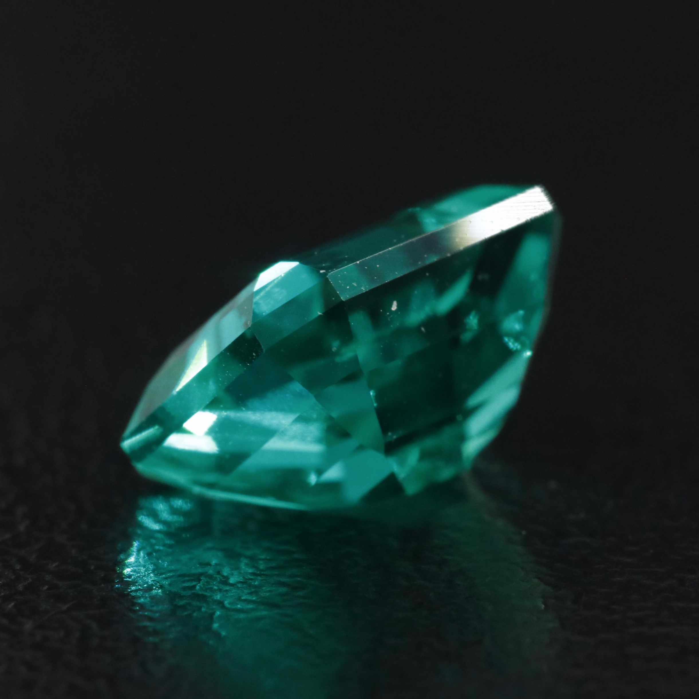 Loose 3.18 CT Lab Grown Emerald