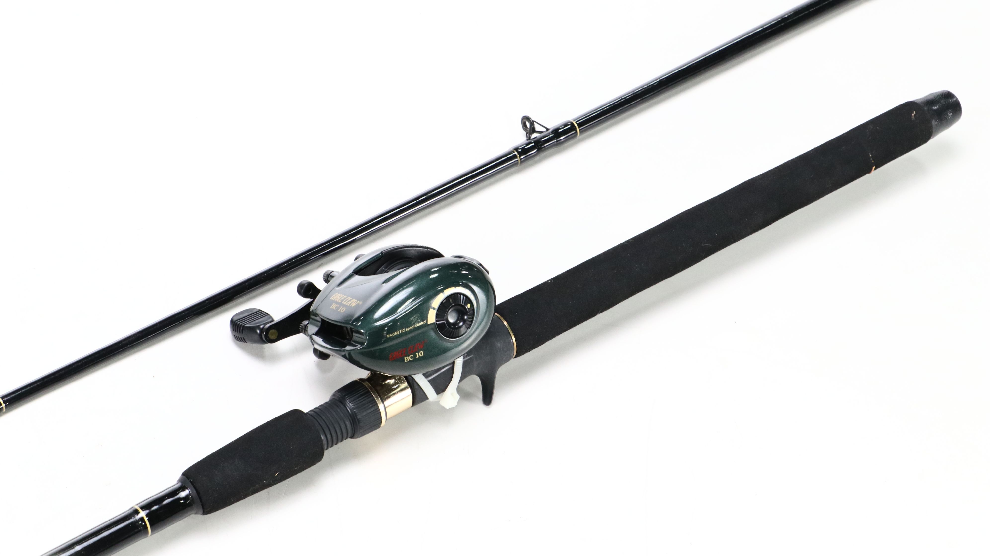 Wright & McGill Model MS6046 Eagle Claw Deluxe Eagle Fishing Rods with Lures