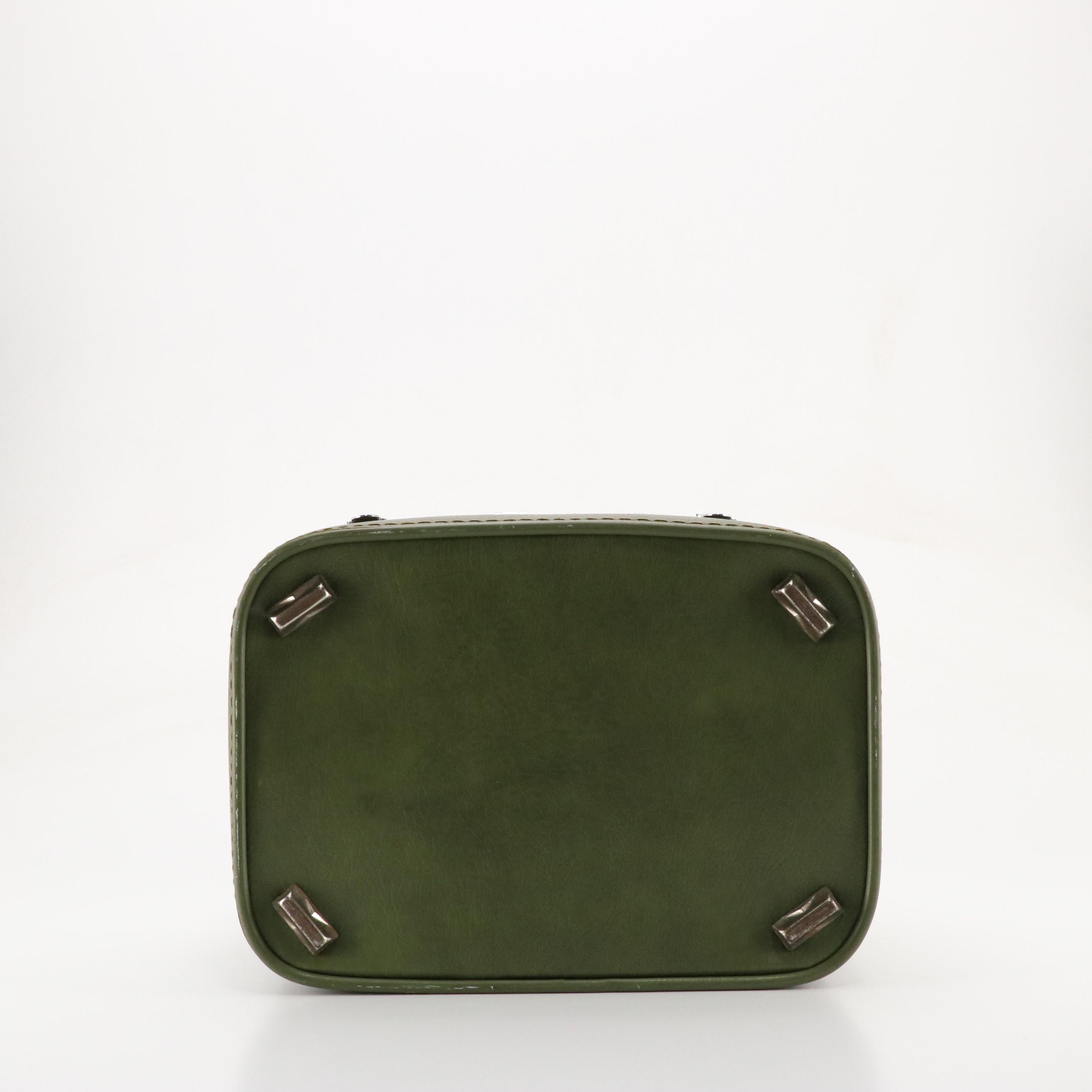 Vintage Ventura Travelware Locking Cosmetic & Travel Bags in Green Leather