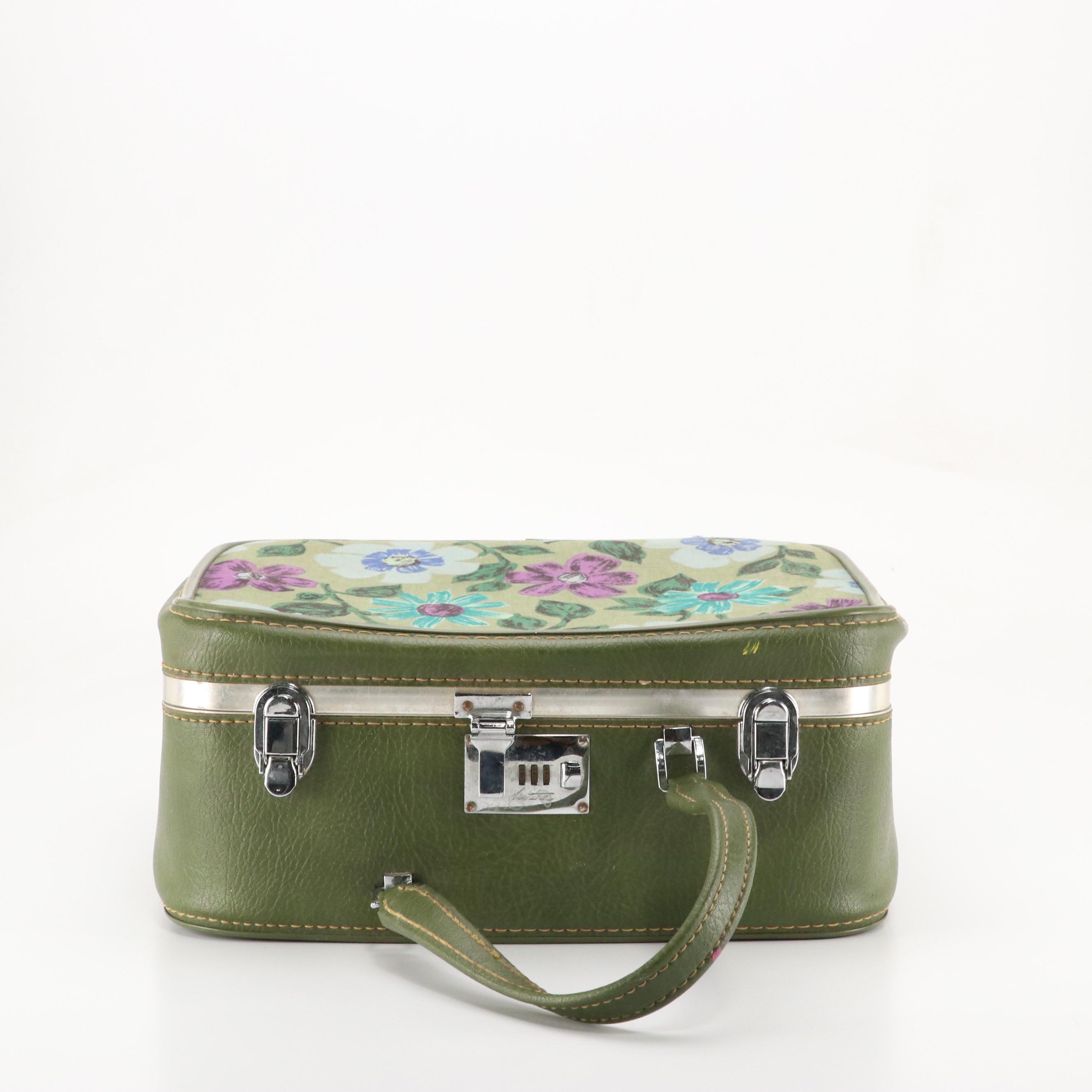 Vintage Ventura Travelware Locking Cosmetic & Travel Bags in Green Leather