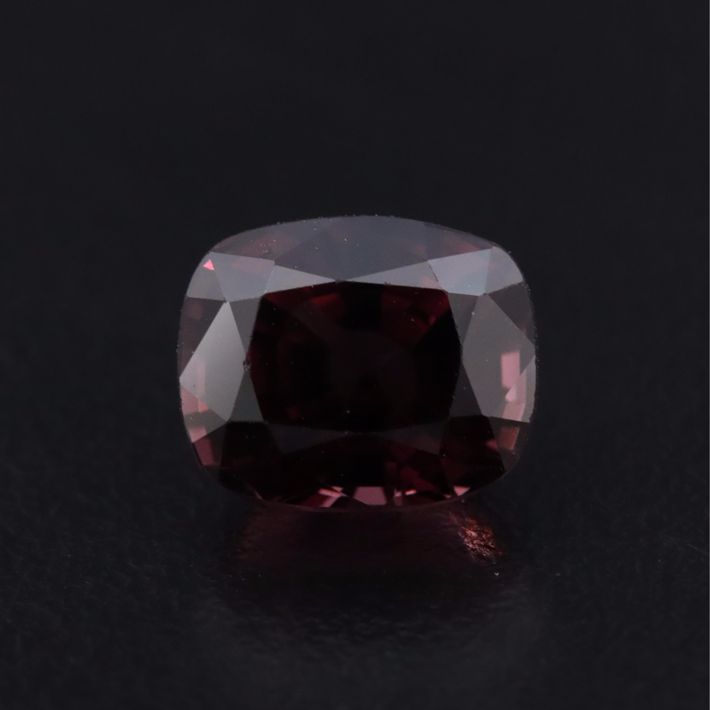 Loose 4.40 CT Spinel
