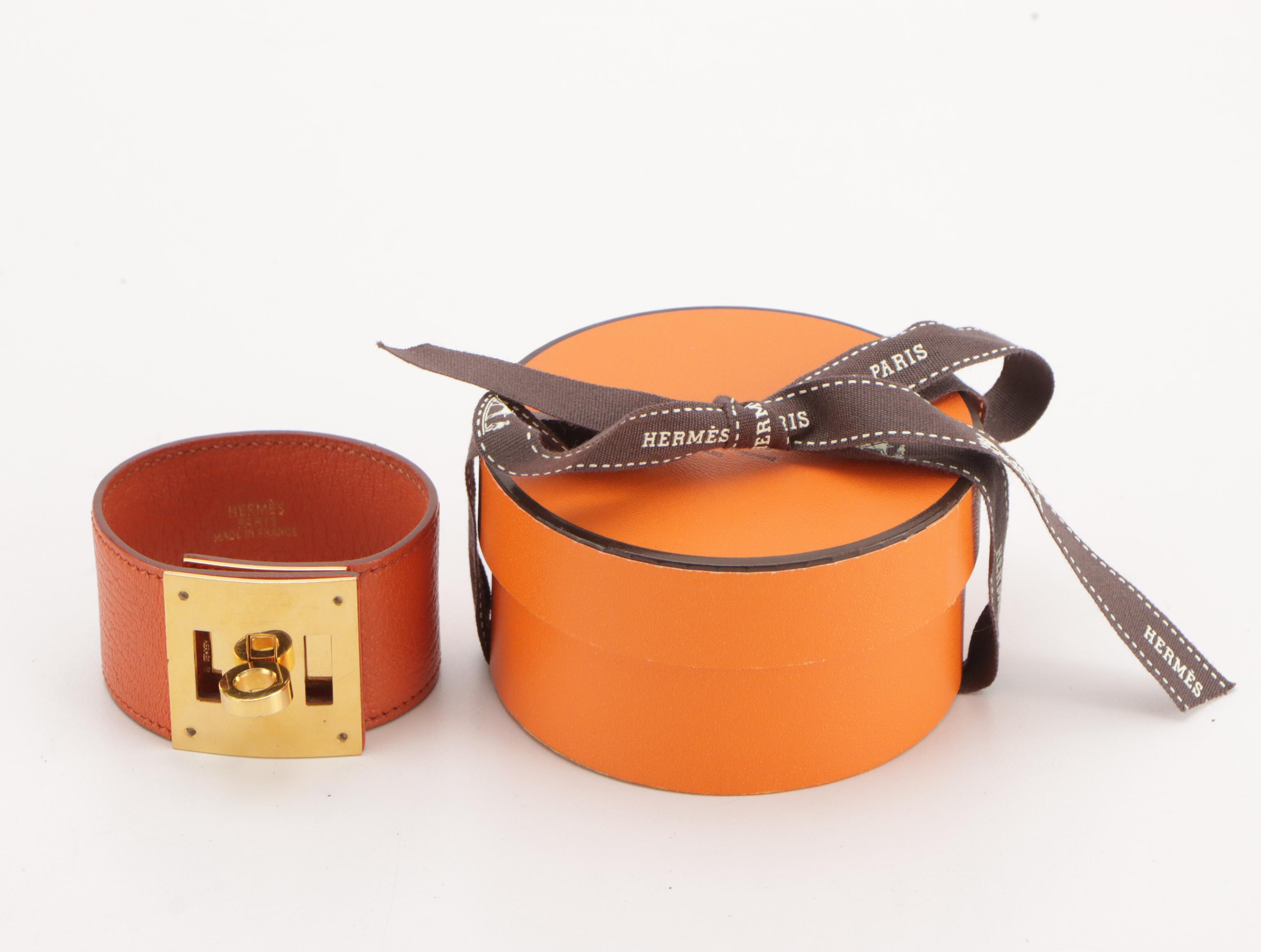 Hermès Kelly Dog Bracelet in Orange Leather, With Box